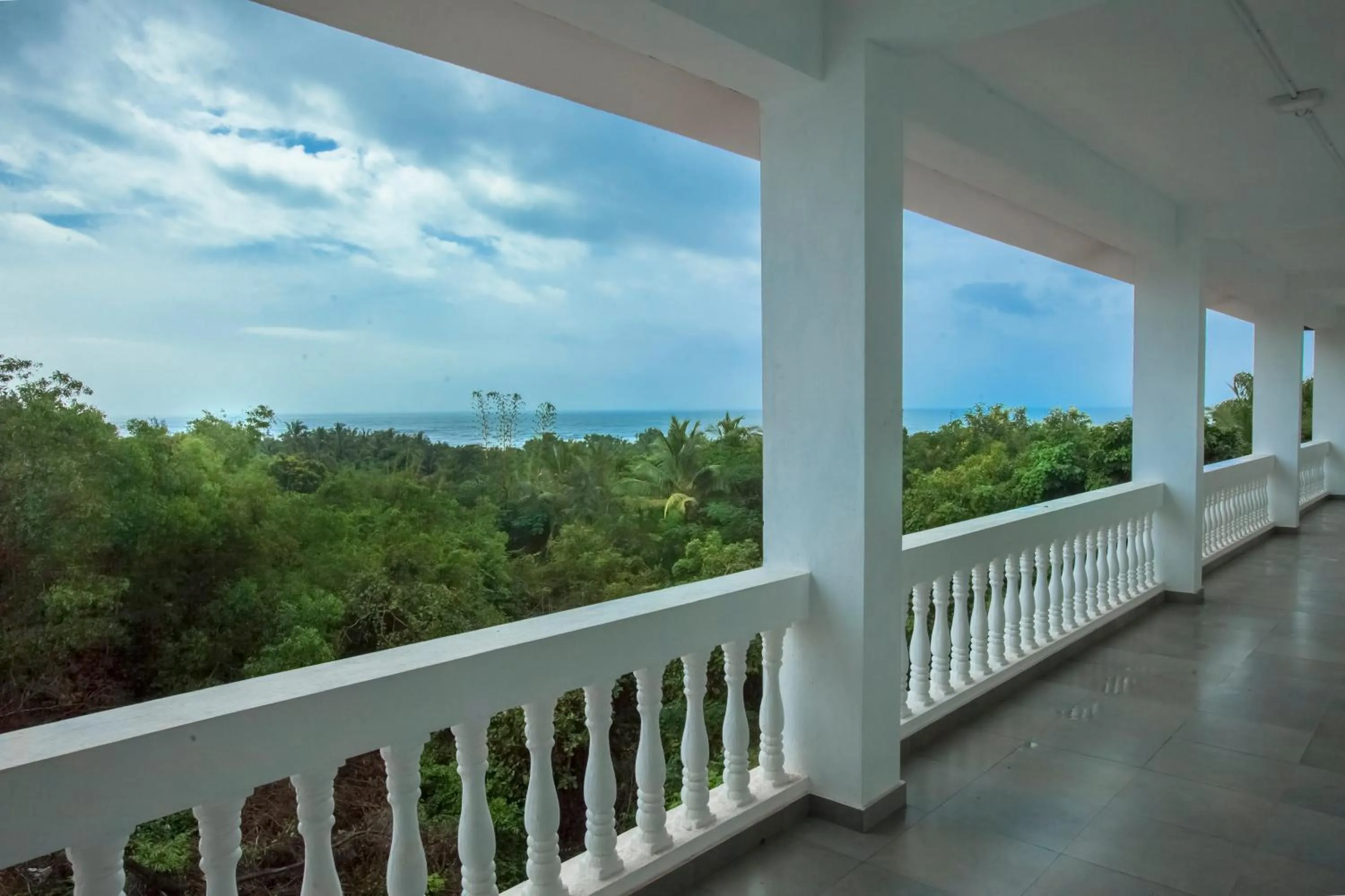 Balcony/Terrace in Blue Ocean The Fern Resort & Spa Ganpatipule