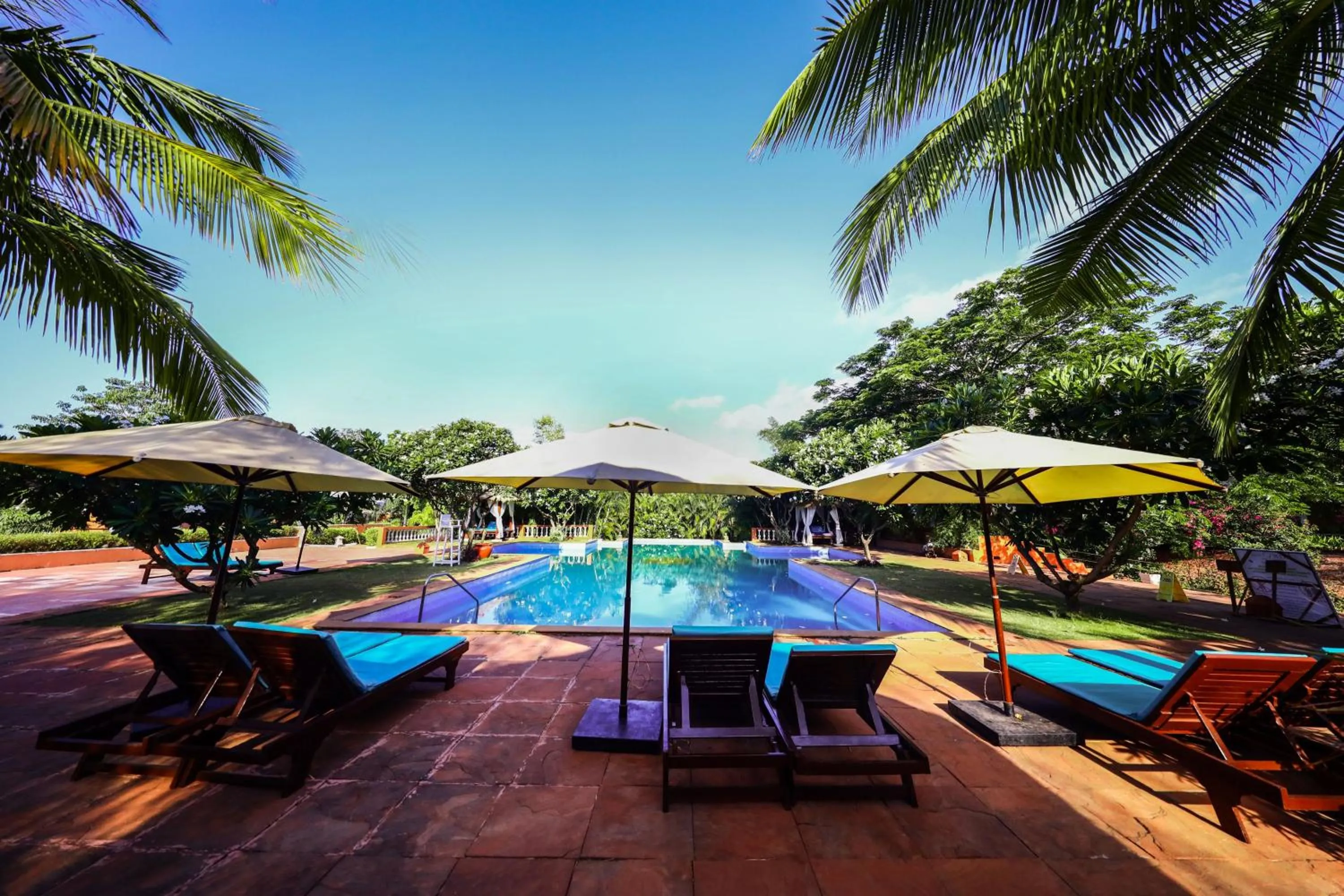 Swimming pool in Blue Ocean The Fern Resort & Spa Ganpatipule