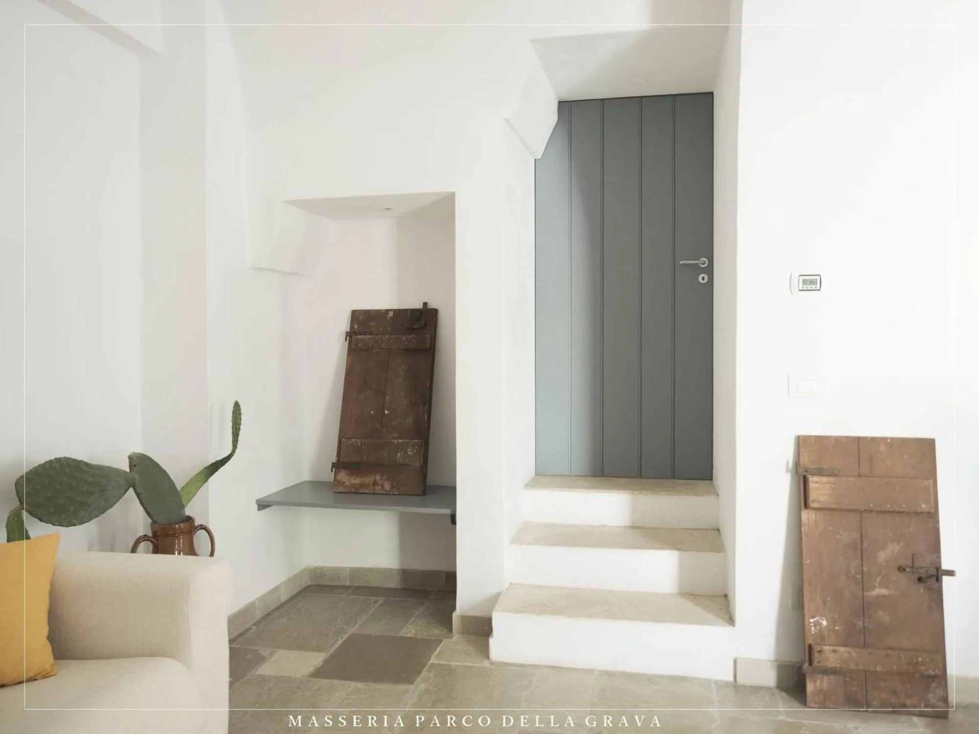Apartment with Private Garden in Masseria Parco della Grava