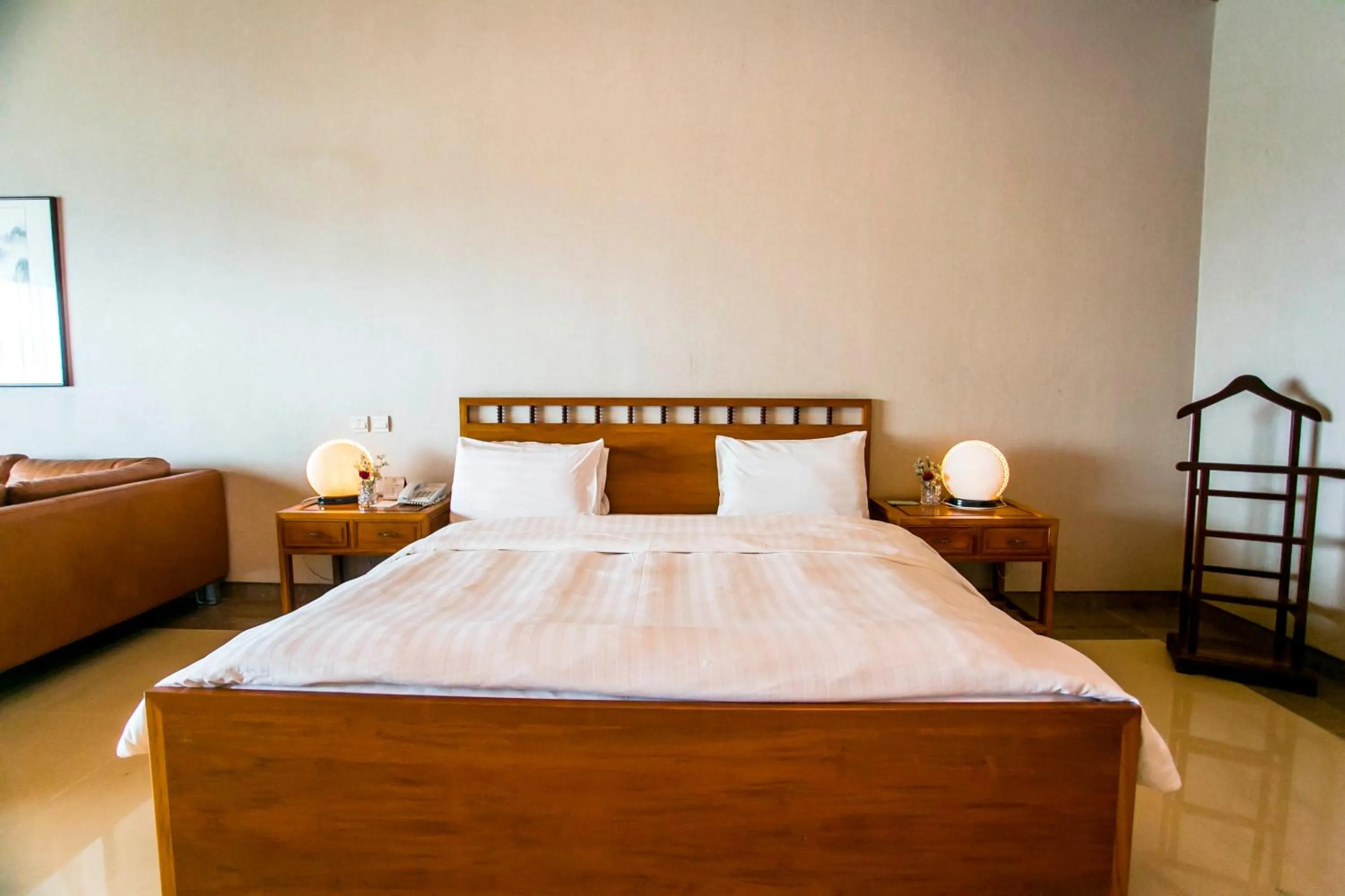 Bed in Lagos Oriental Hotel