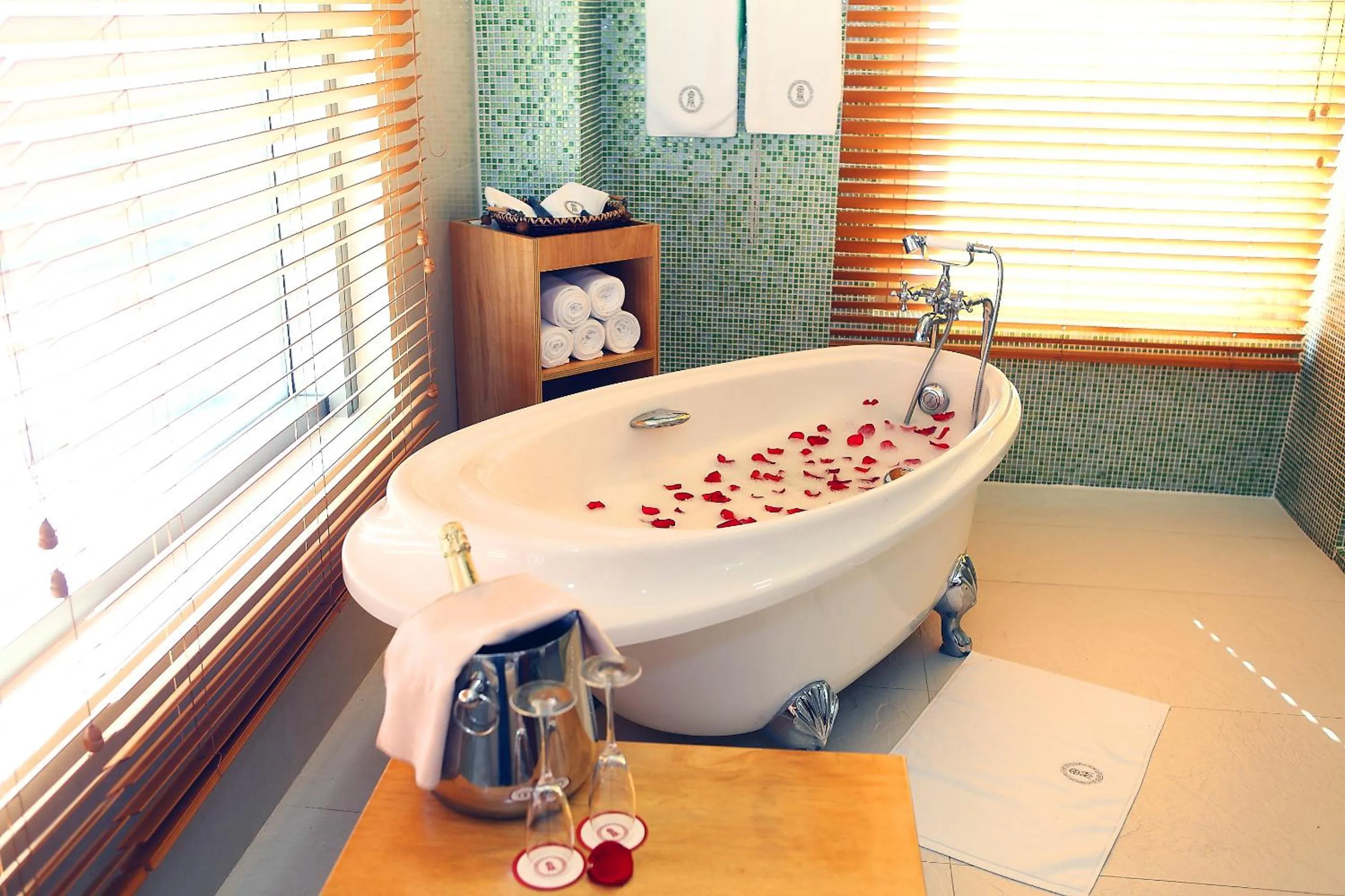 Bathroom in Lagos Oriental Hotel