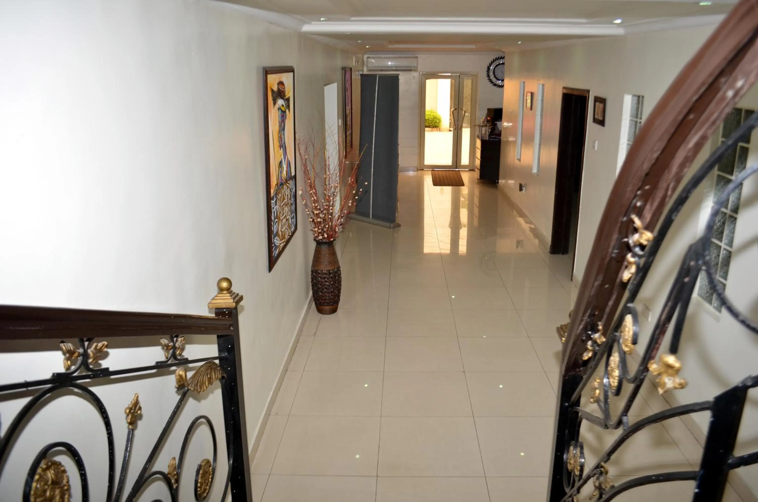 Lobby or reception in De Rigg Place - Alaka Estate, Surulere