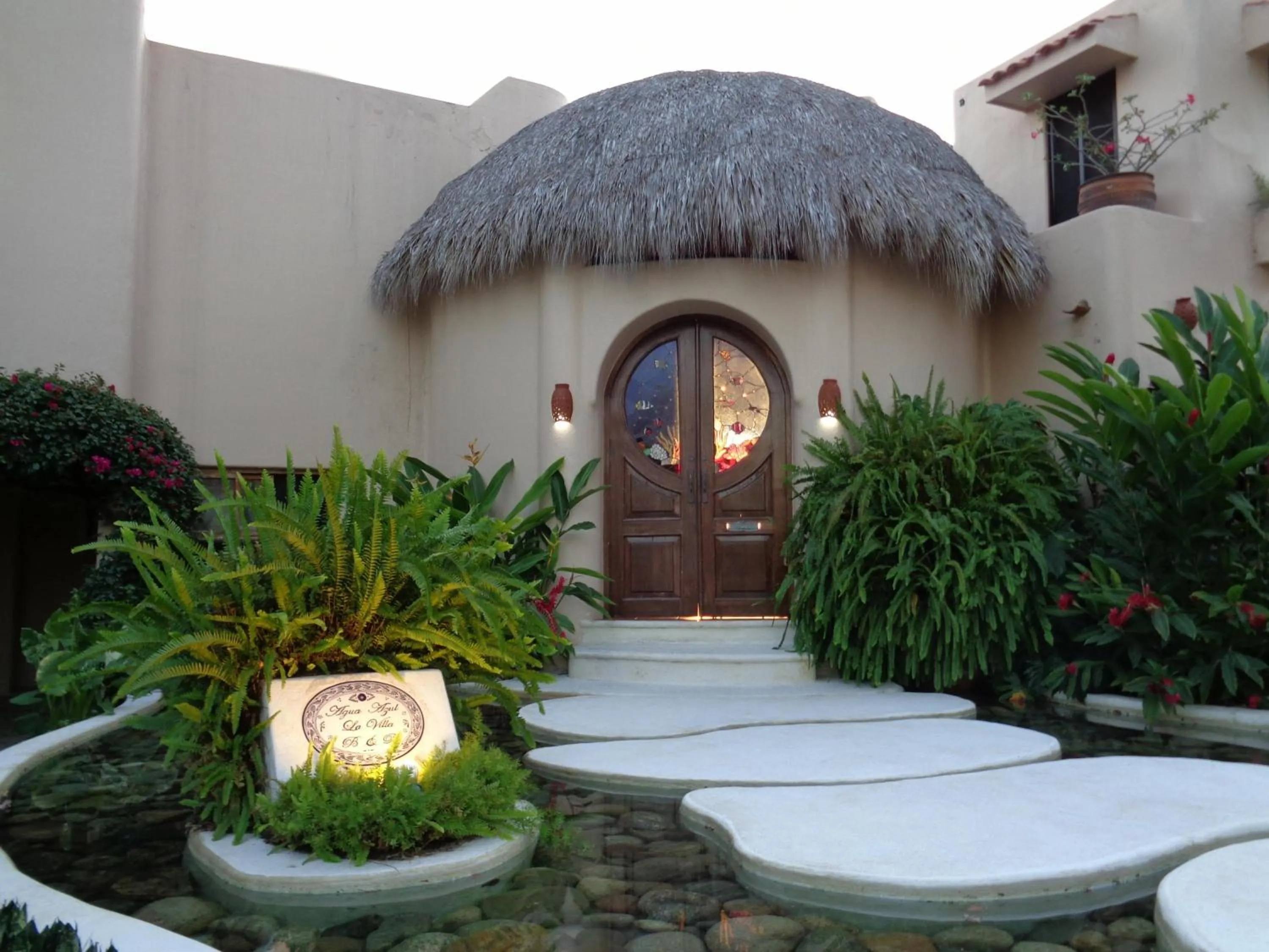 Facade/entrance in Agua Azul la Villa