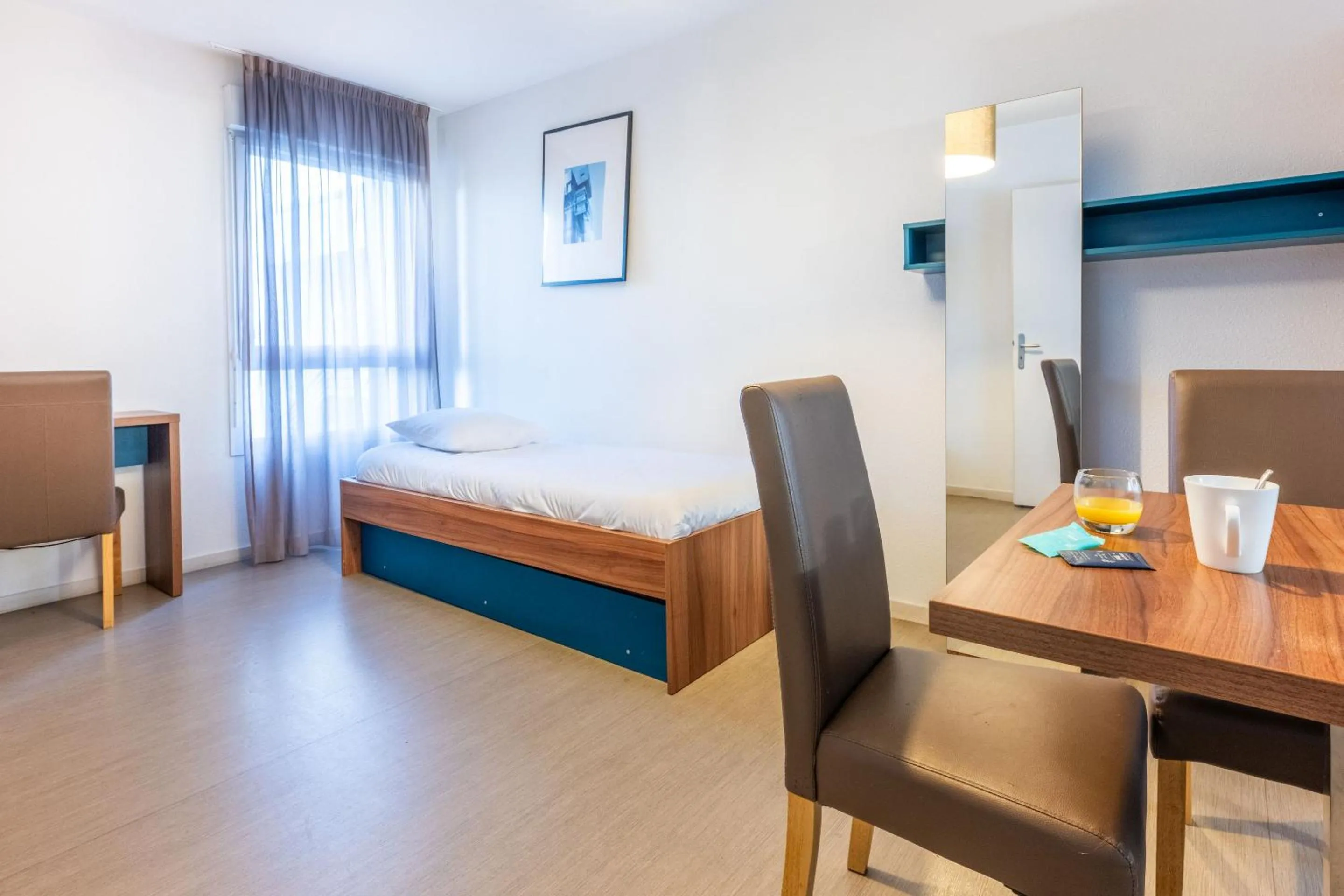 Bed in Appart'hôtel Odalys City - Orléans Centre