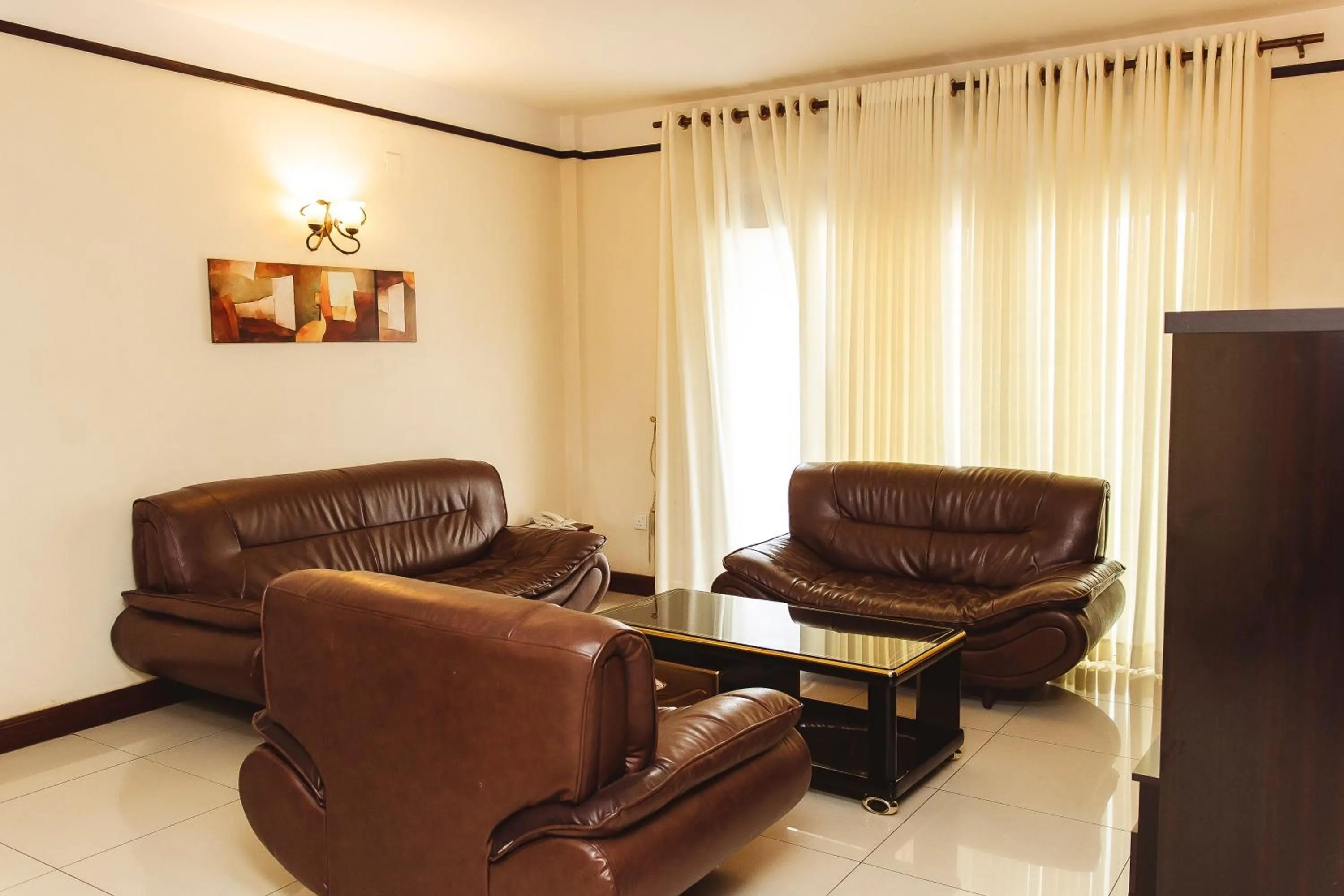 Seating area in Highlands Apartment
