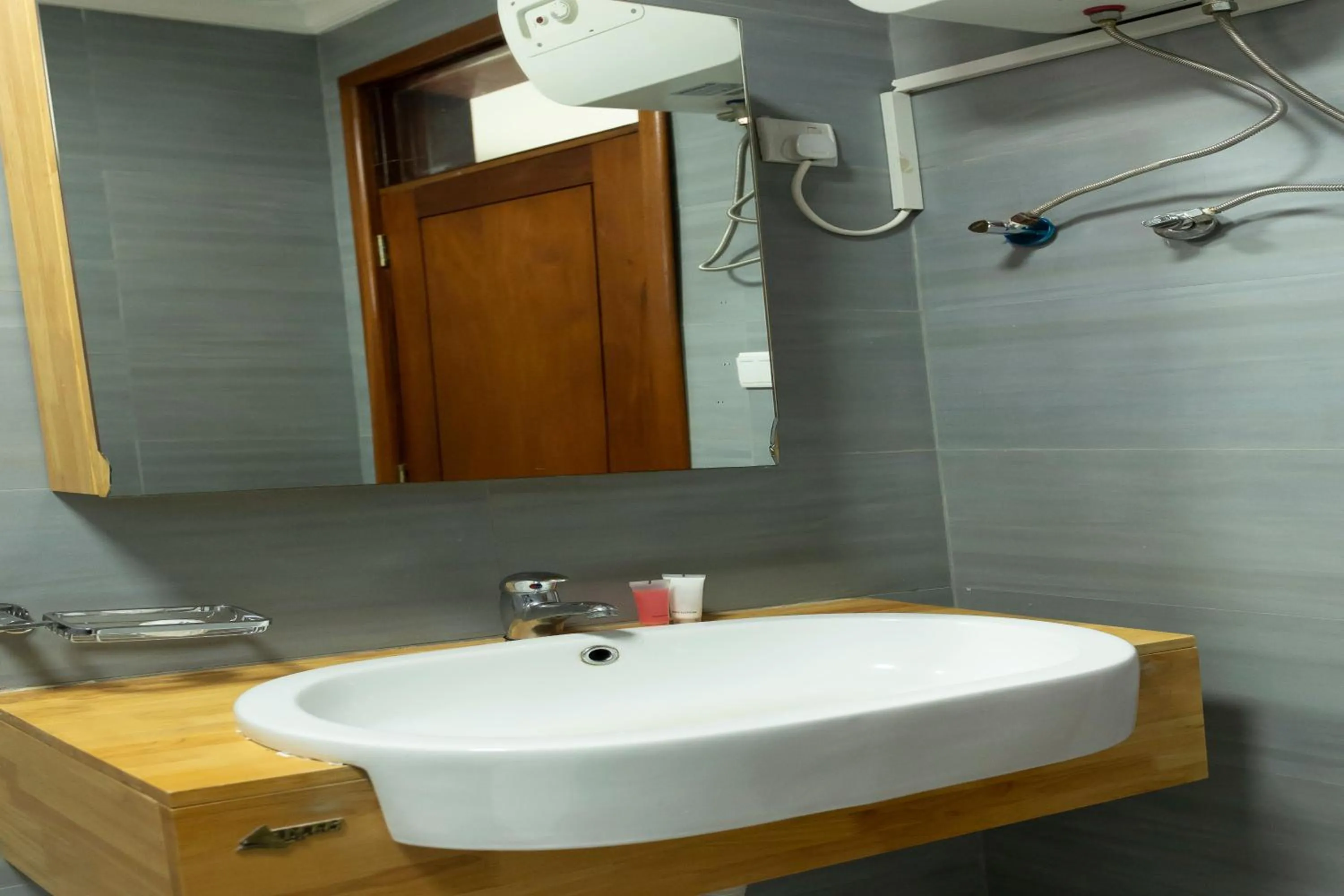 Bathroom in Highlands Apartment