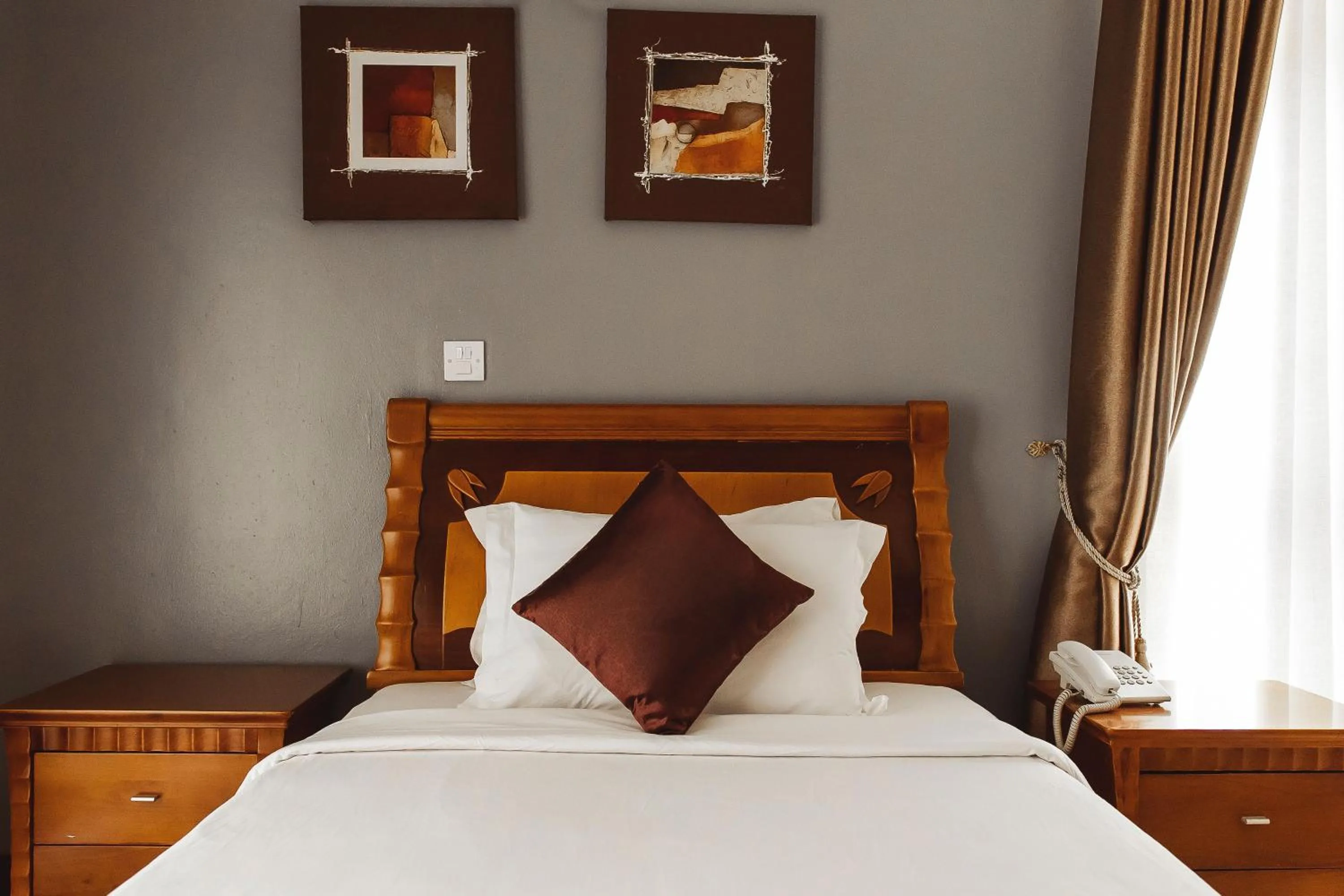 Bed in Highlands Apartment