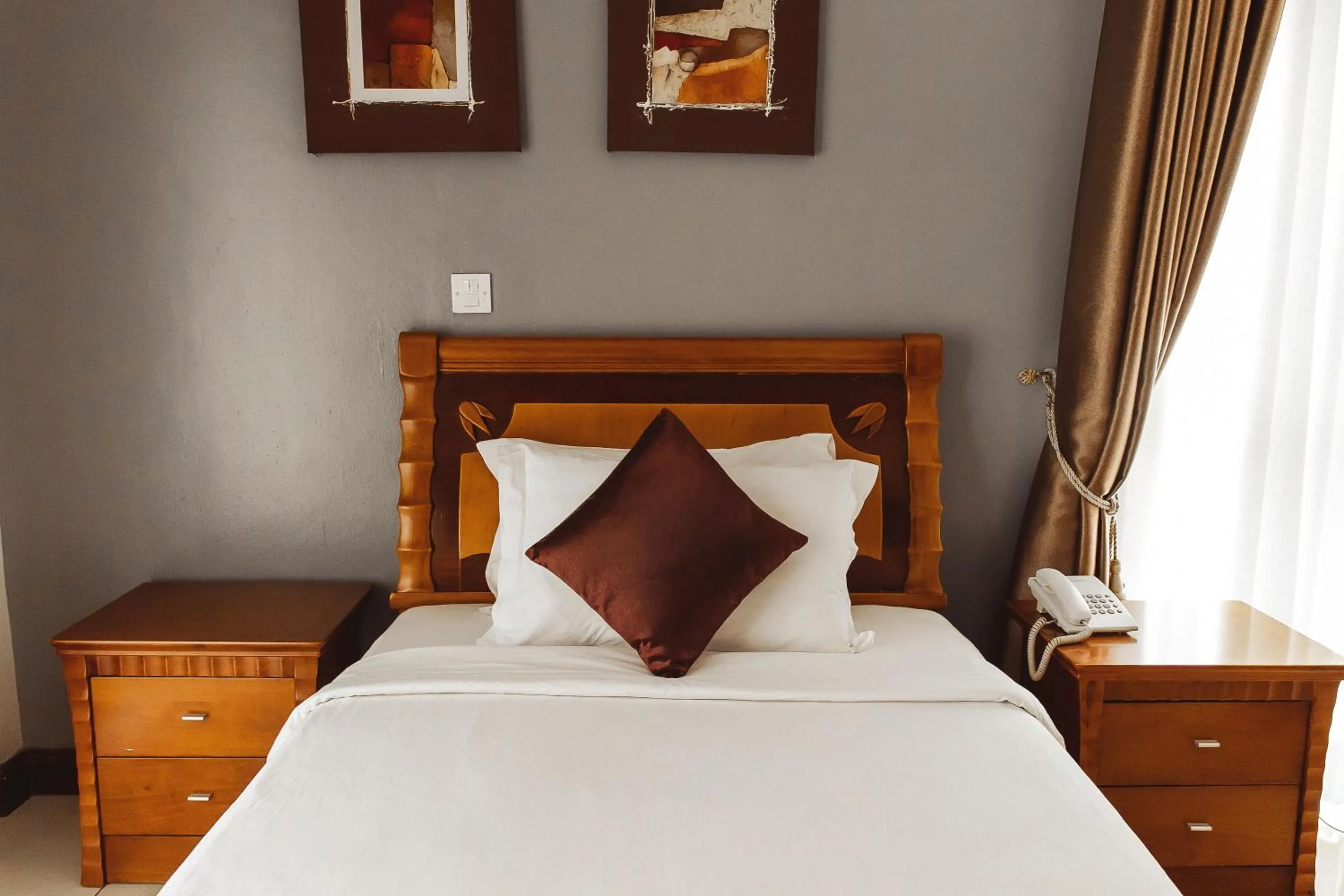 Bed in Highlands Apartment