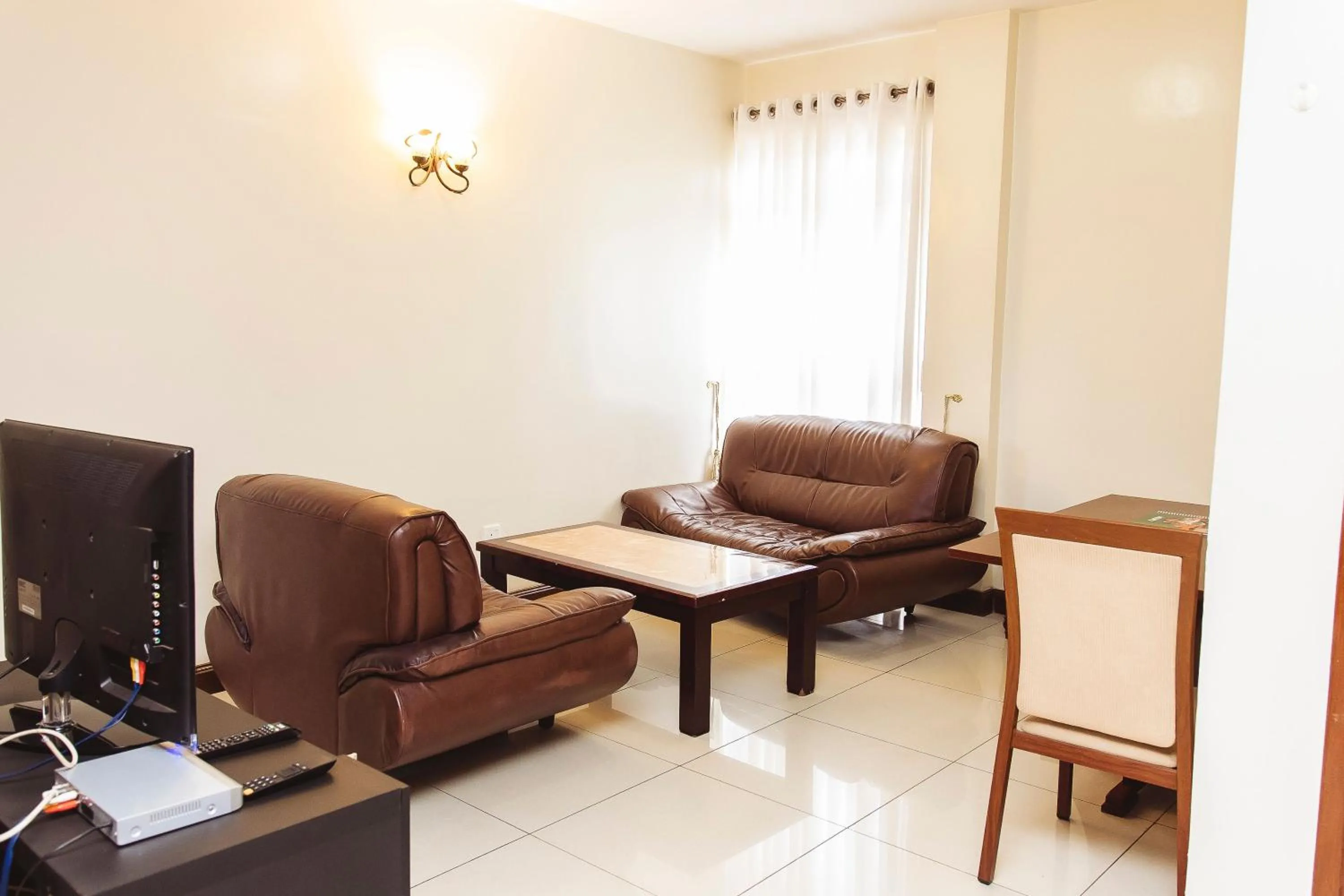 Seating area in Highlands Apartment