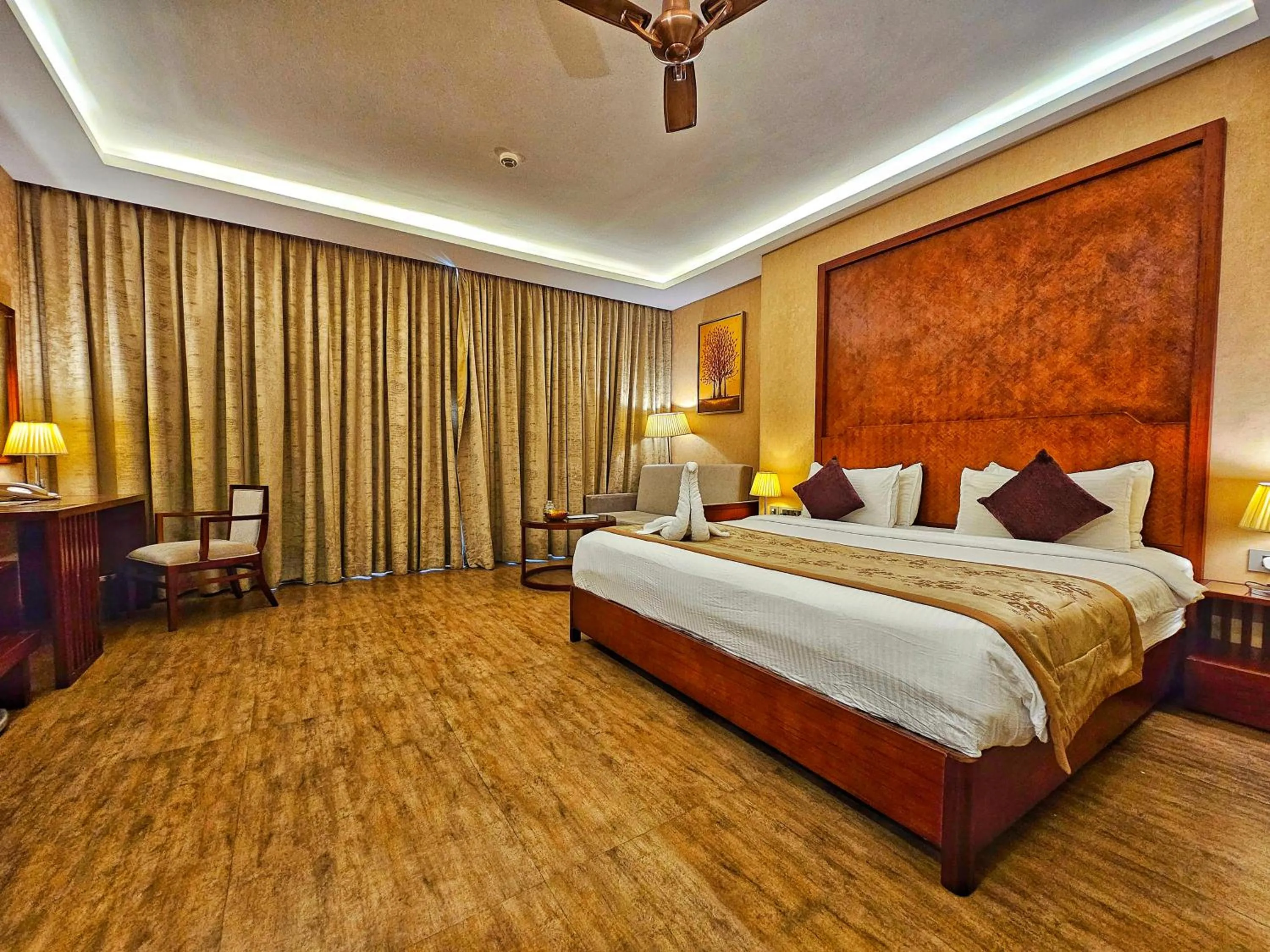 Photo of the whole room, Bed in UVA Meridian Bay Resort & Spa