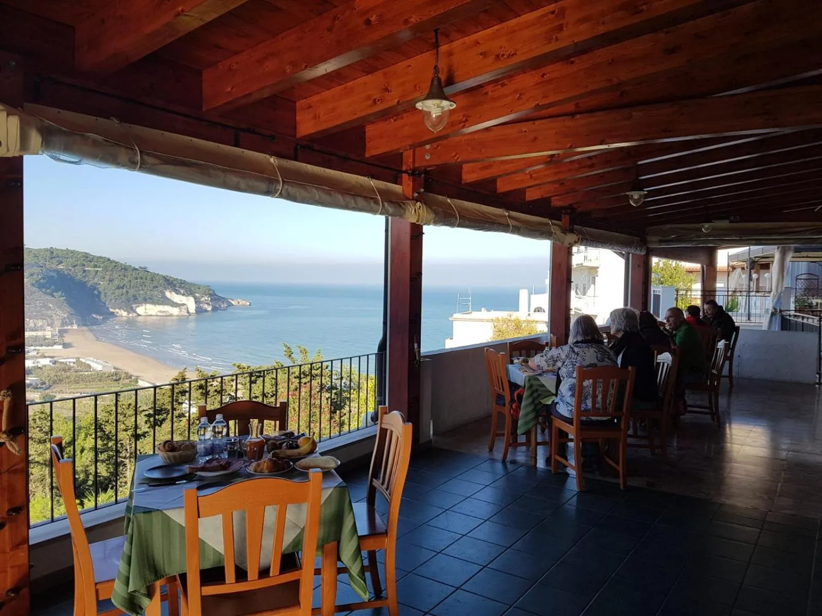 Restaurant/places to eat in The Stunning B&B