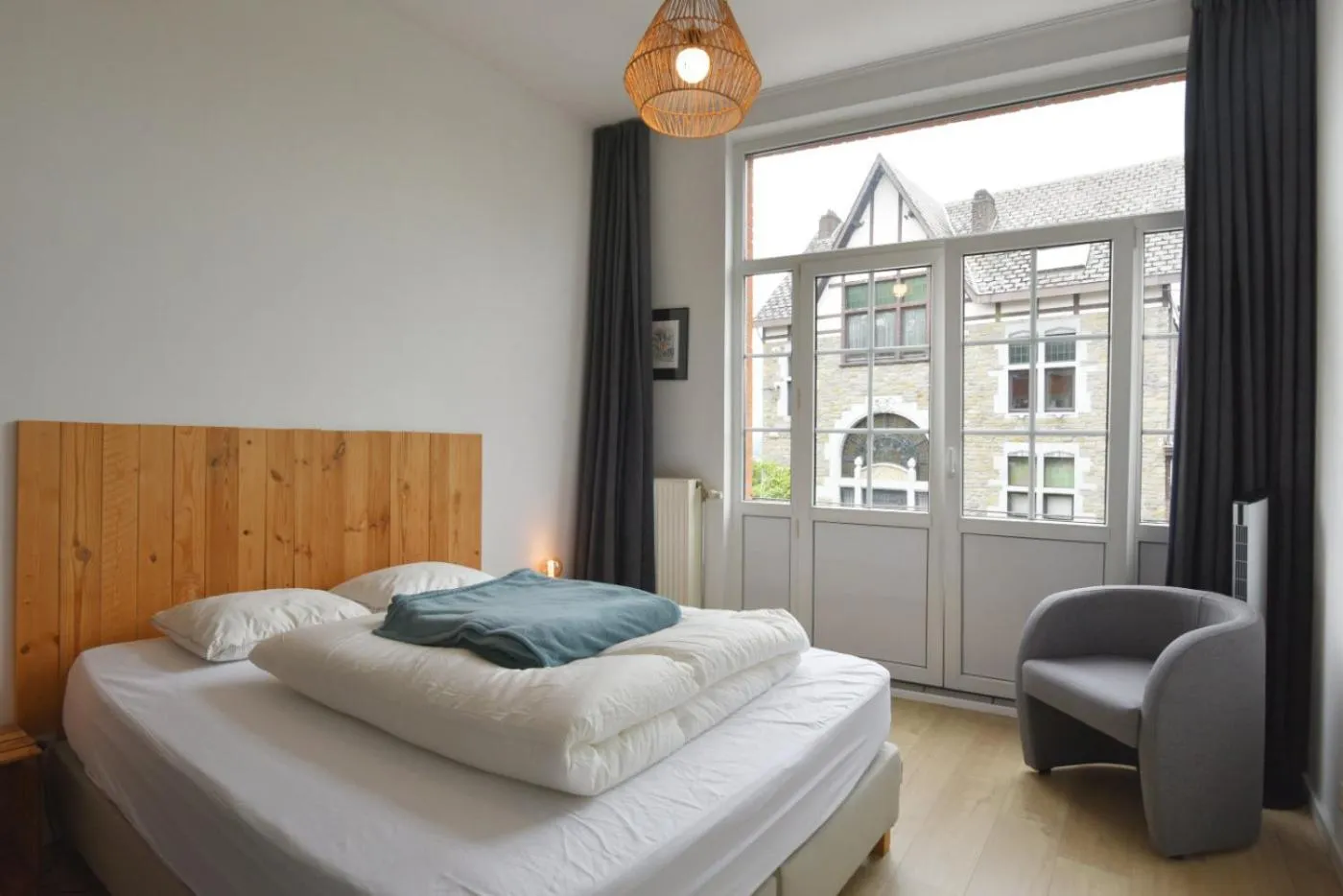 Bedroom, Bed in La petite Naimette