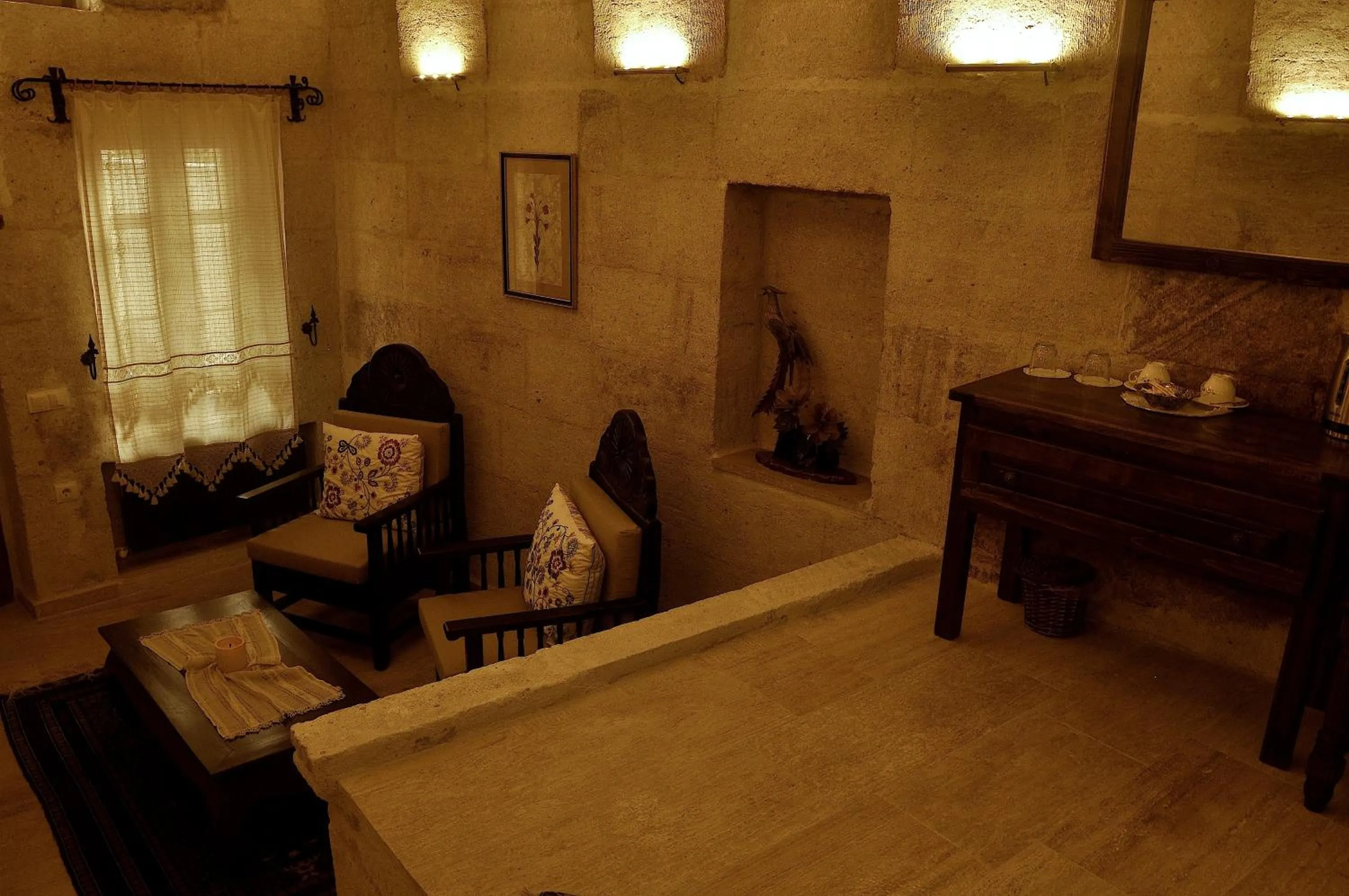 Property building in Hanımkız Konagı