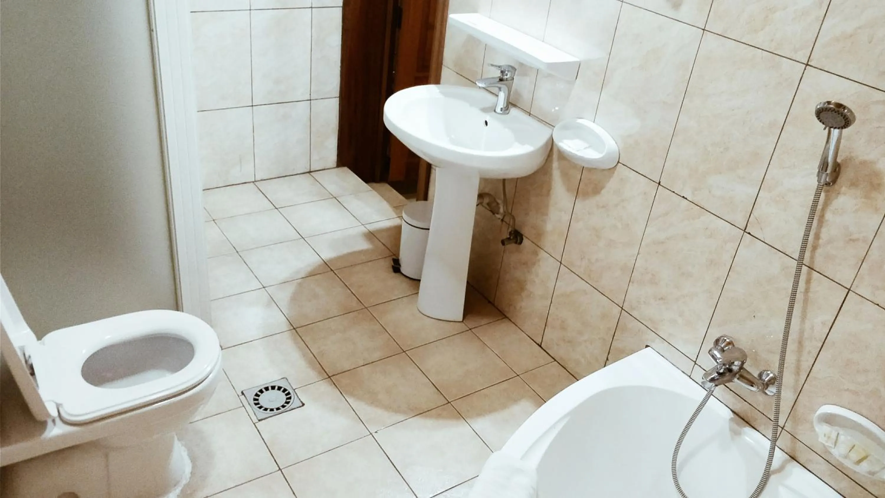 Bathroom in Virunga Hotel