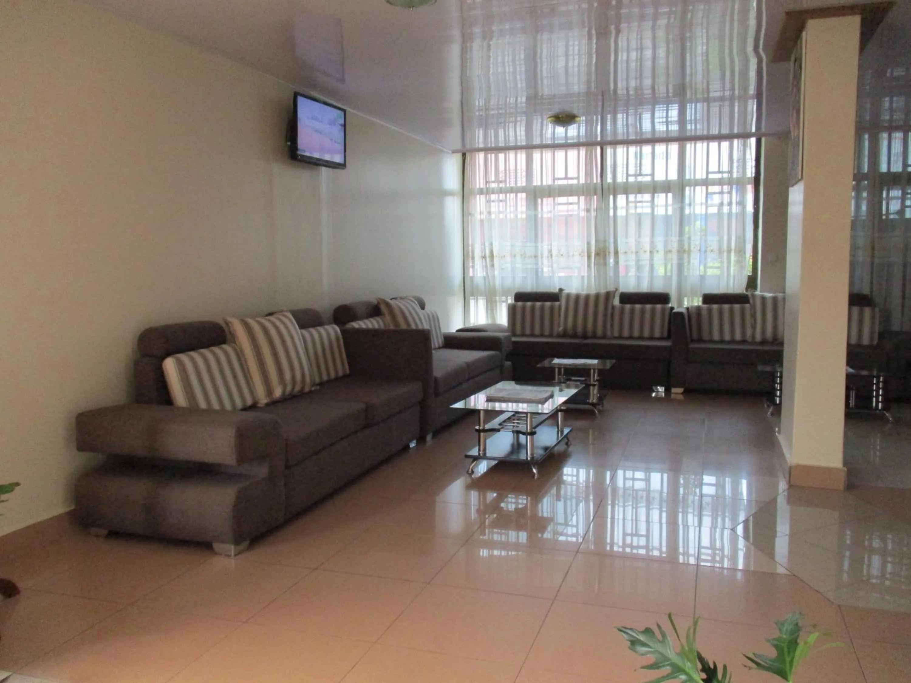 Lobby or reception in Virunga Hotel