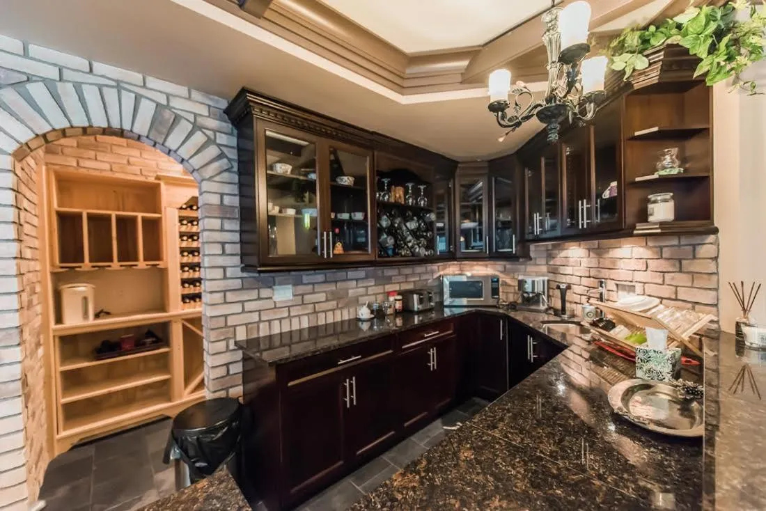 Kitchen or kitchenette in Grace Guest House