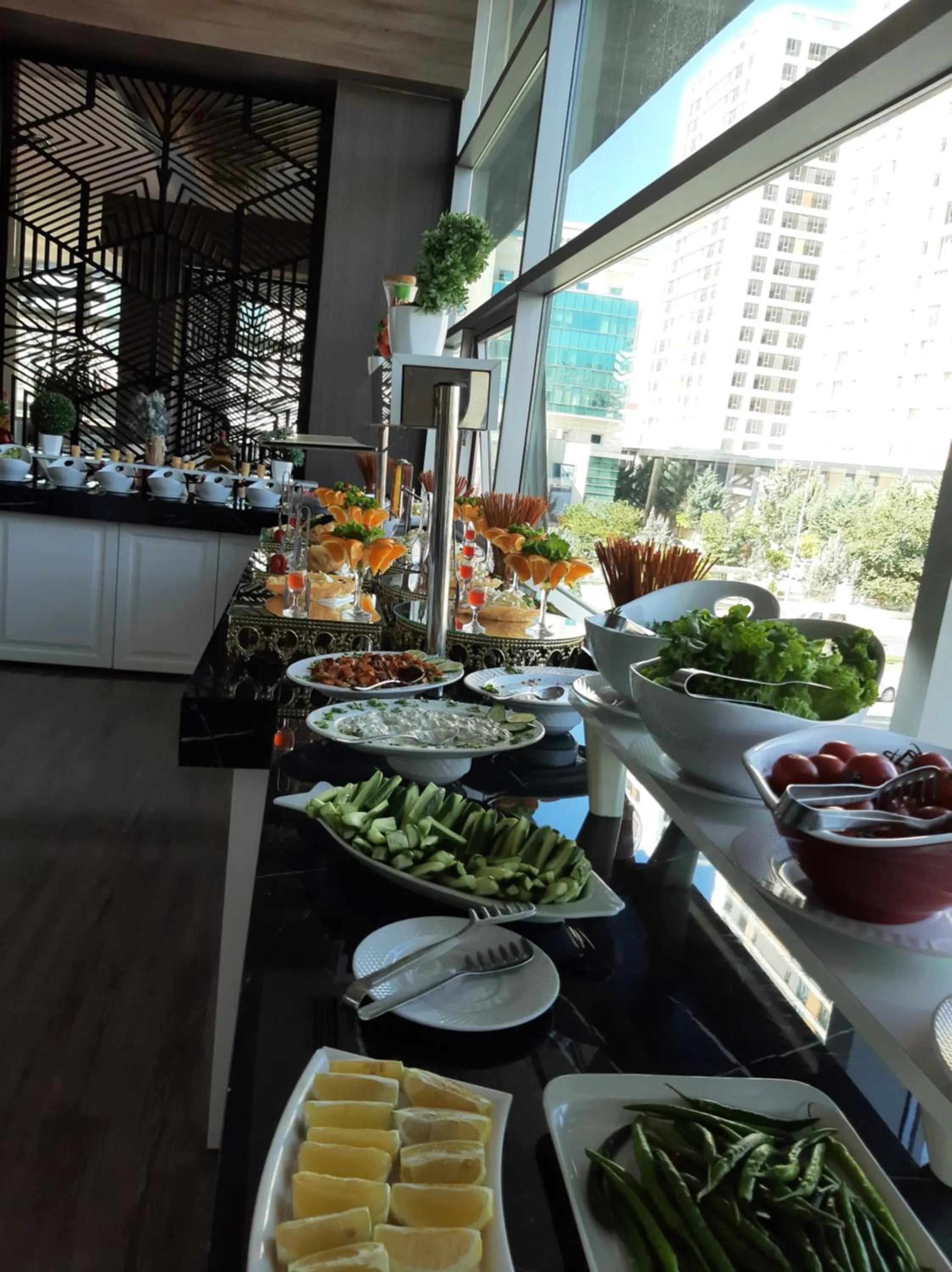 Breakfast in Park Dedeman Elazığ