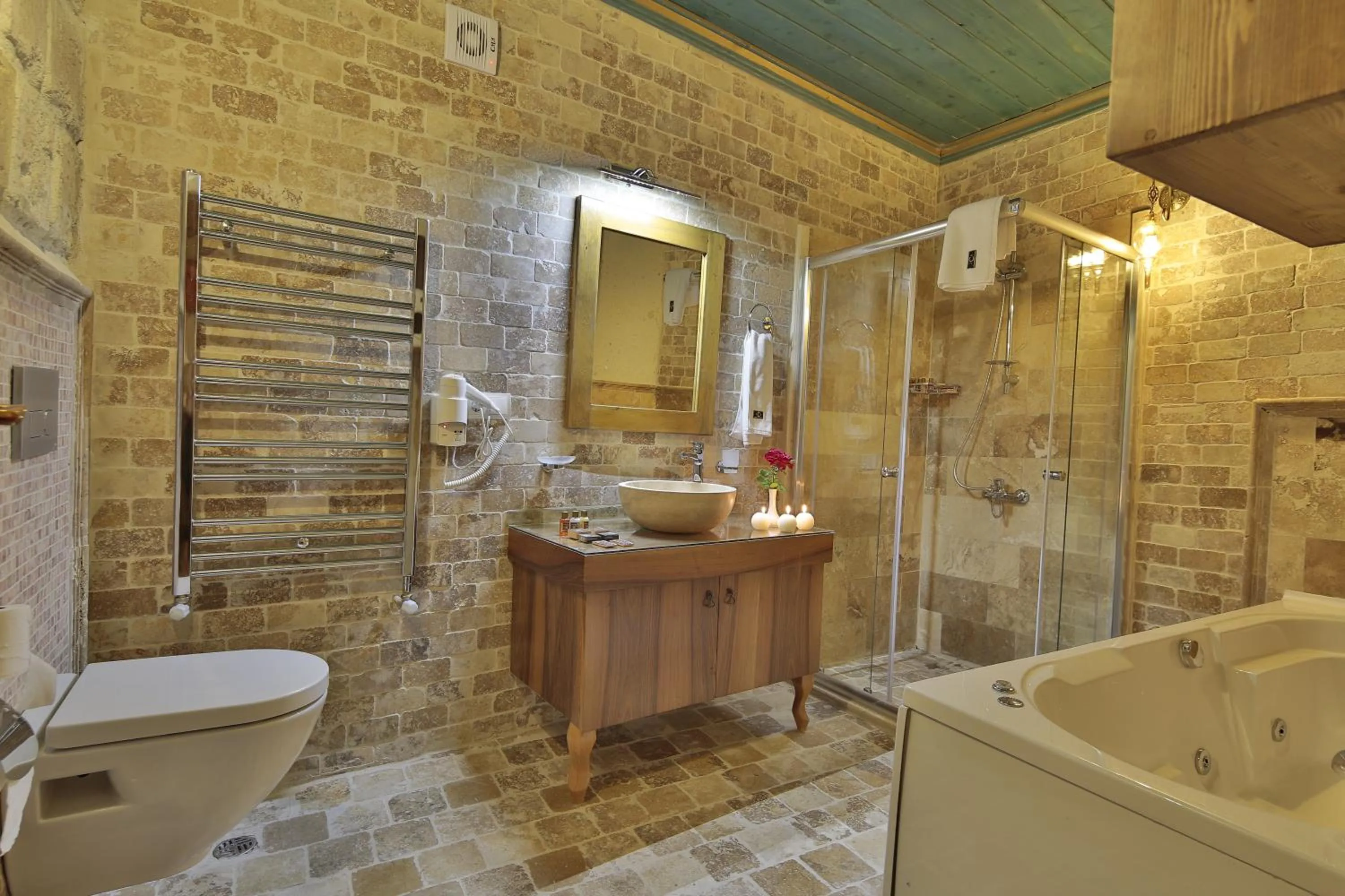 Shower in Jacob's Cave Suites - Cappadocia