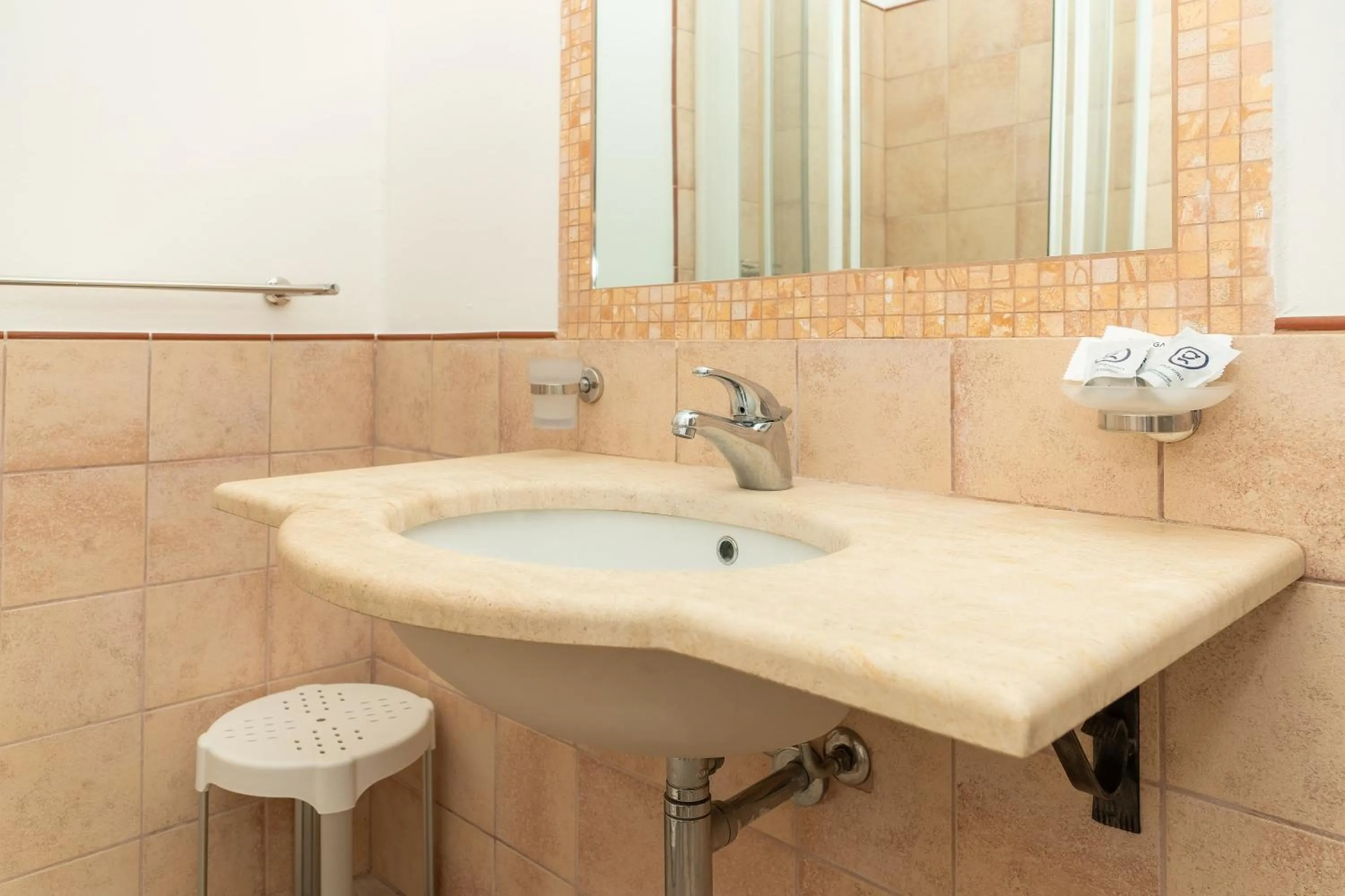 Bathroom in GH Diana Hotel