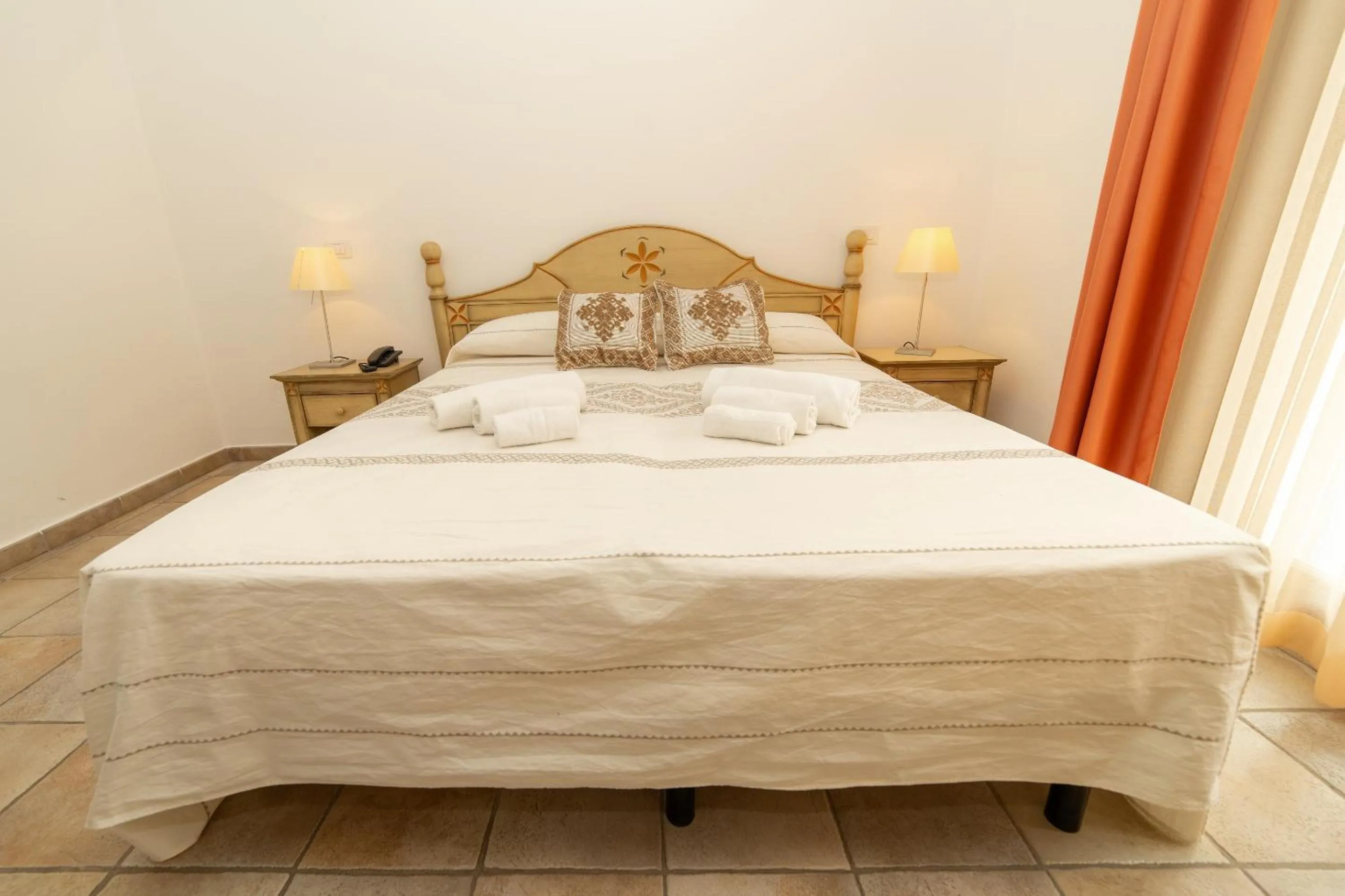 Bed in GH Diana Hotel