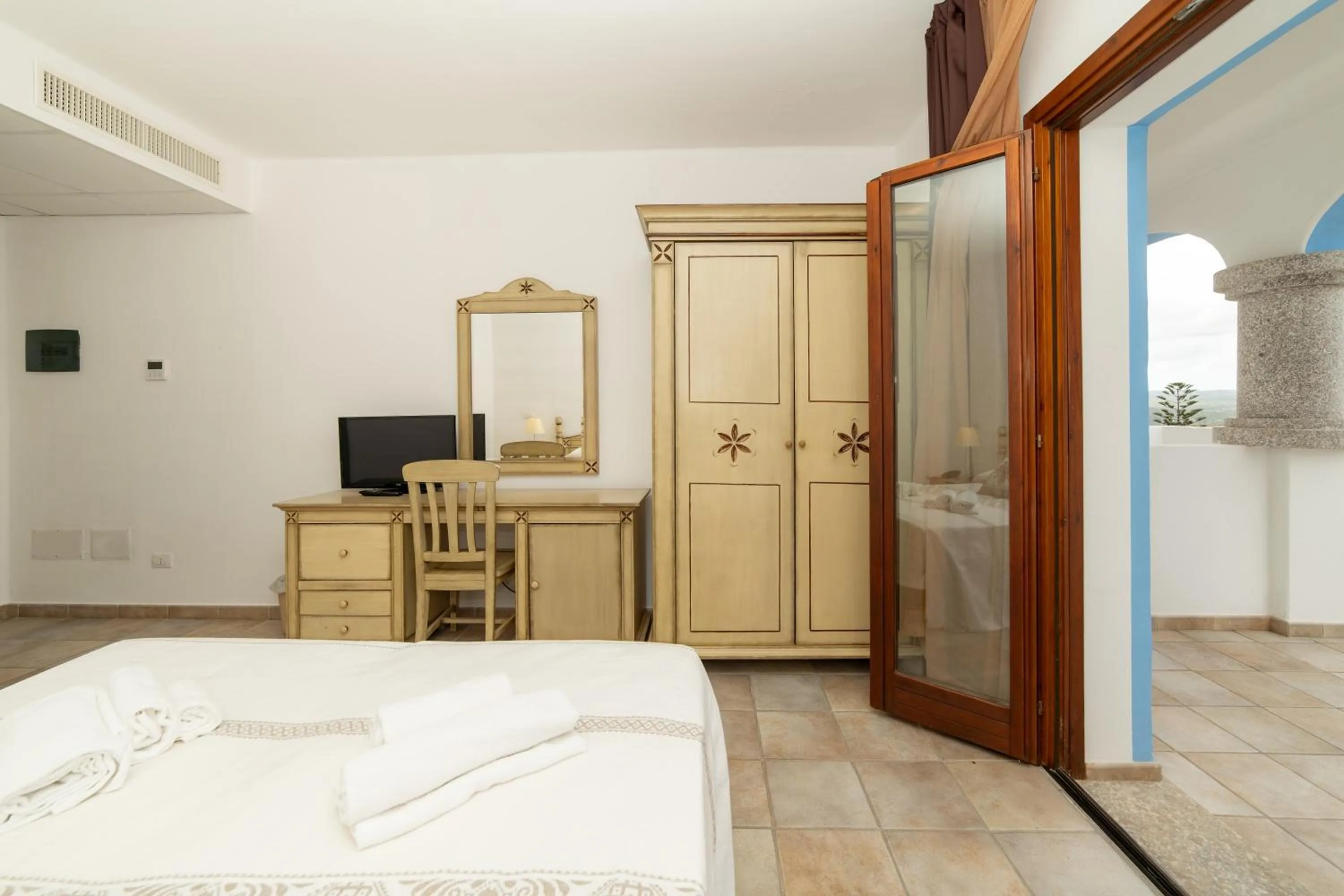 Bedroom, Bed in GH Diana Hotel