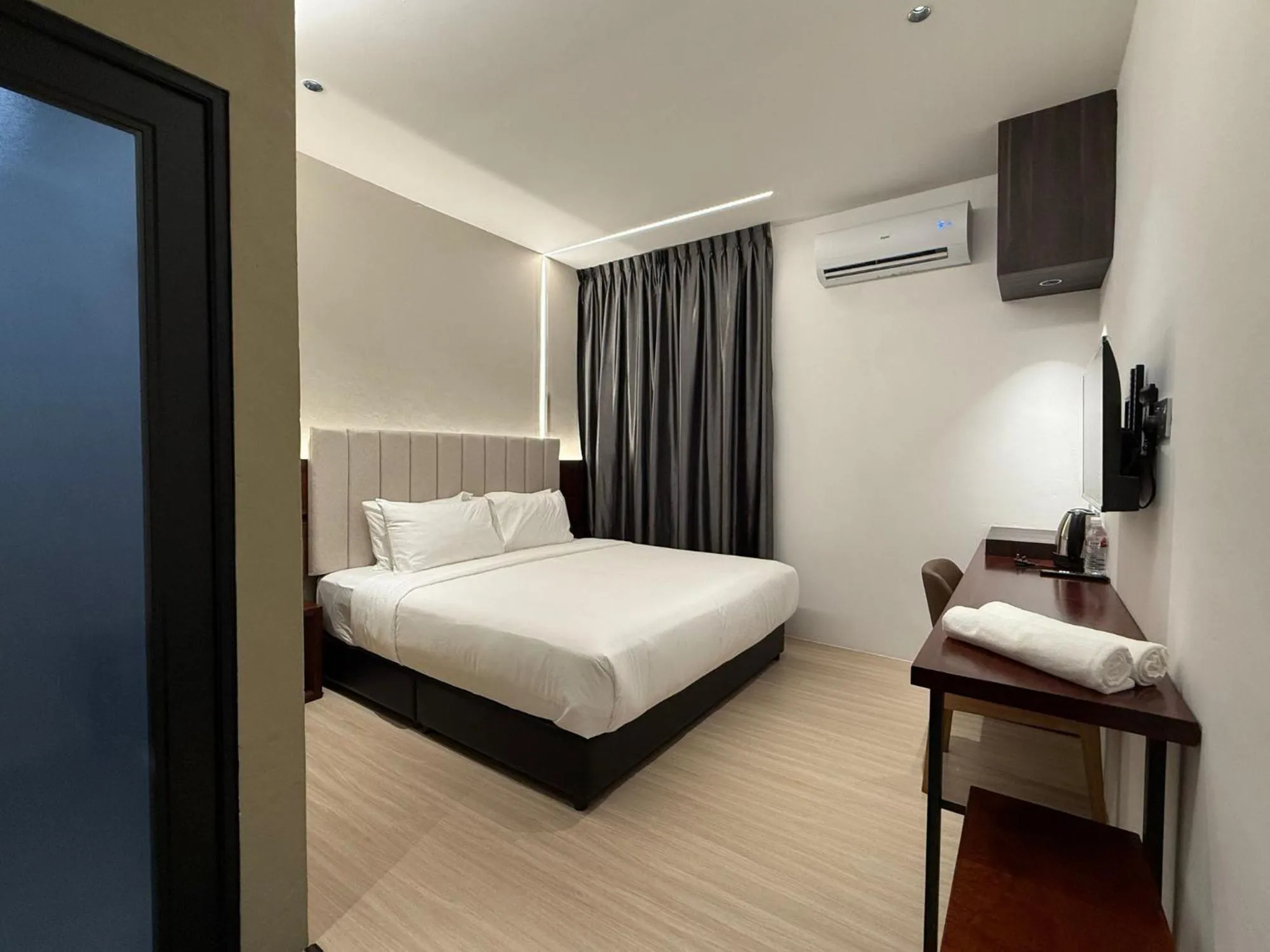 Bedroom, Bed in OYO 91193 Hi Inn Sibu Jaya