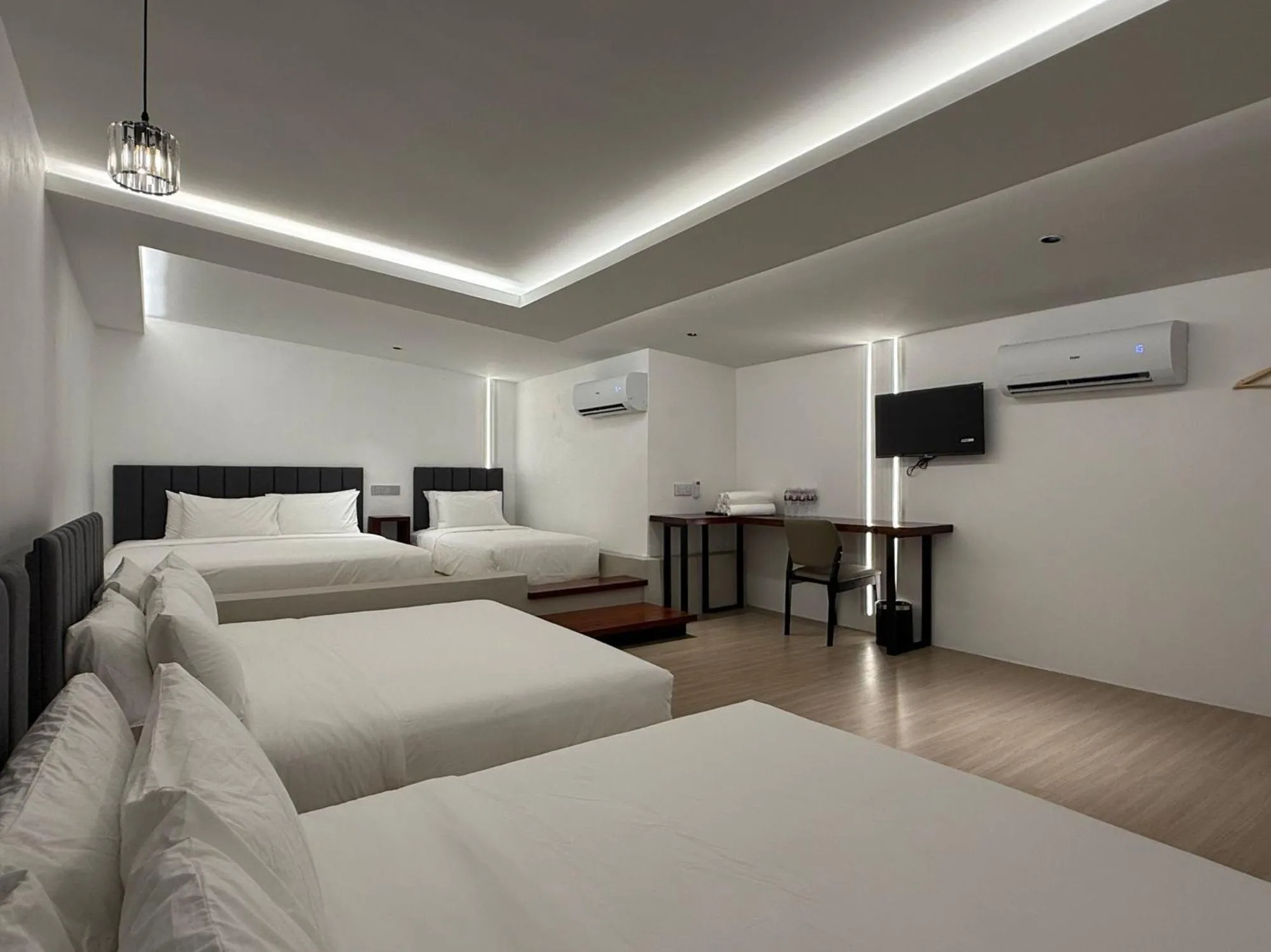 Bedroom, Bed in OYO 91193 Hi Inn Sibu Jaya