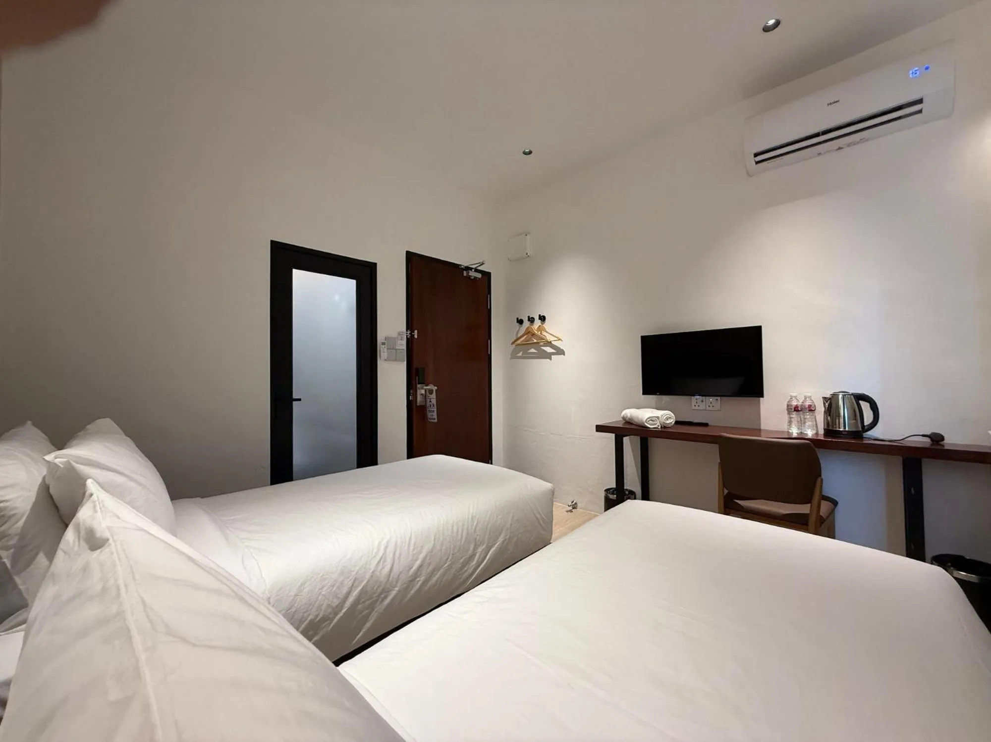 Bedroom, Bed in OYO 91193 Hi Inn Sibu Jaya