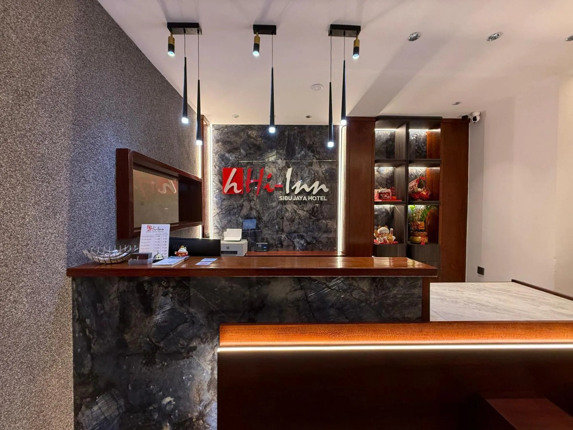 Lobby or reception in OYO 91193 Hi Inn Sibu Jaya