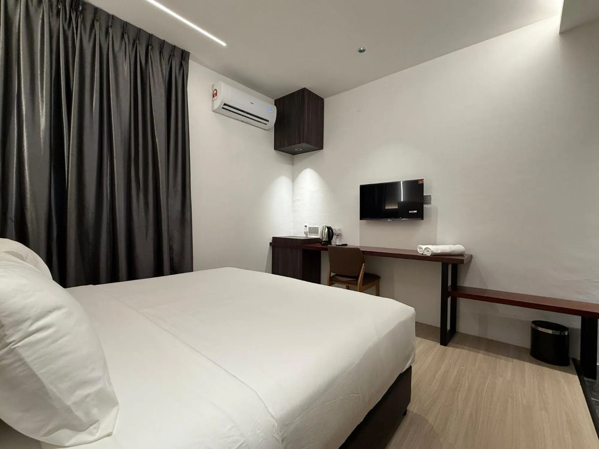 Bedroom, Bed in OYO 91193 Hi Inn Sibu Jaya