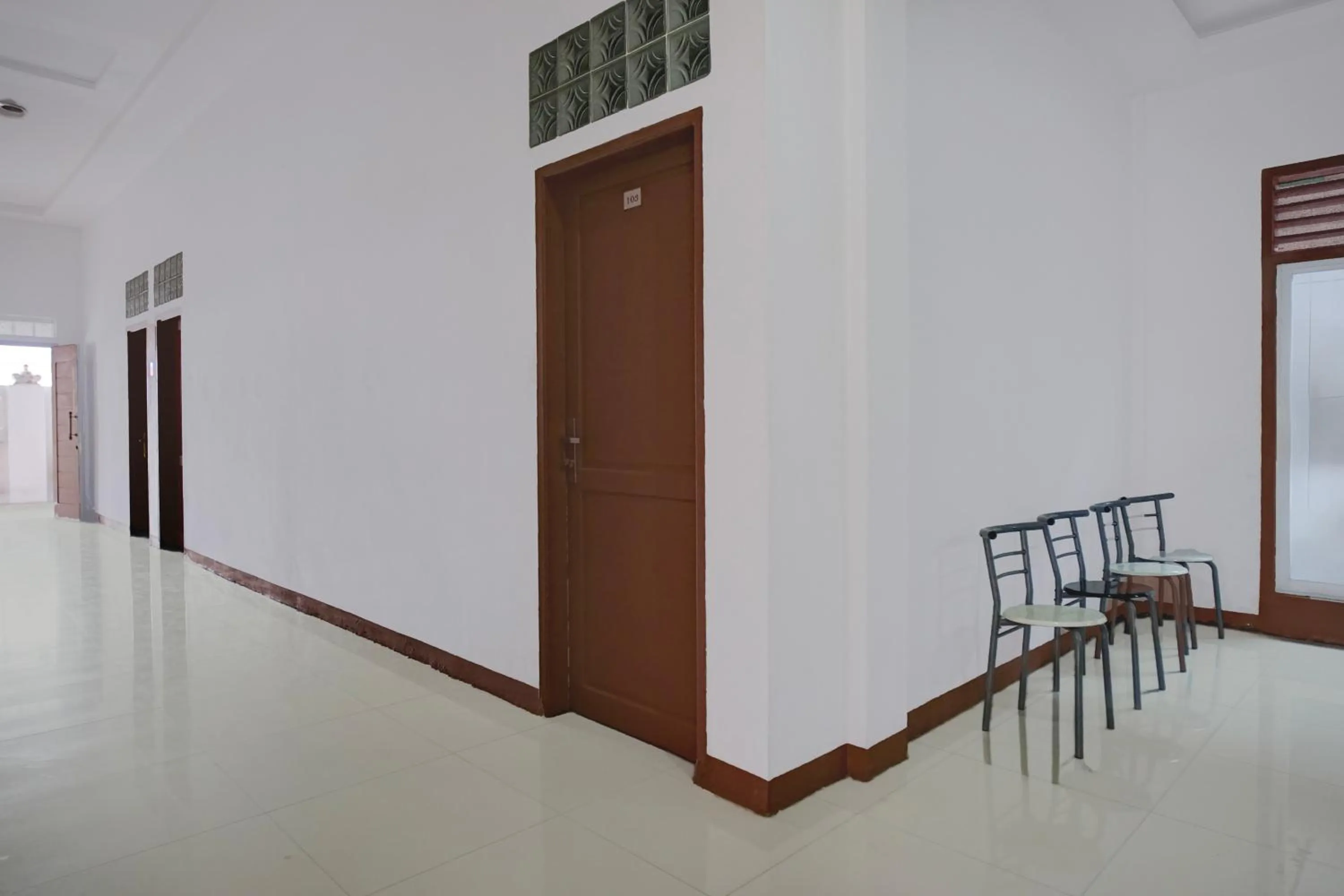 Lobby or reception in Hotel O Medan near Sun Plaza formerly Medan Baru House
