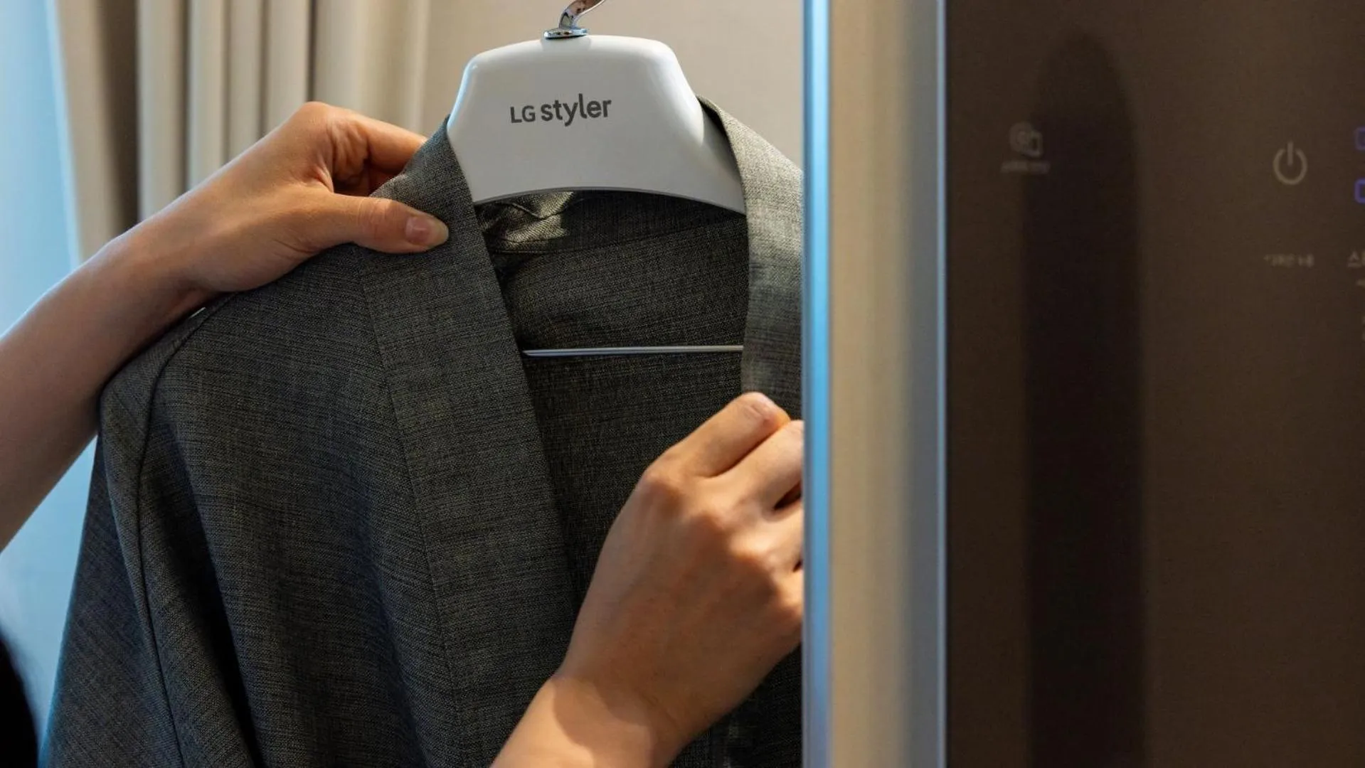 wardrobe in Browndot Hotel Jeonju Junghwasan