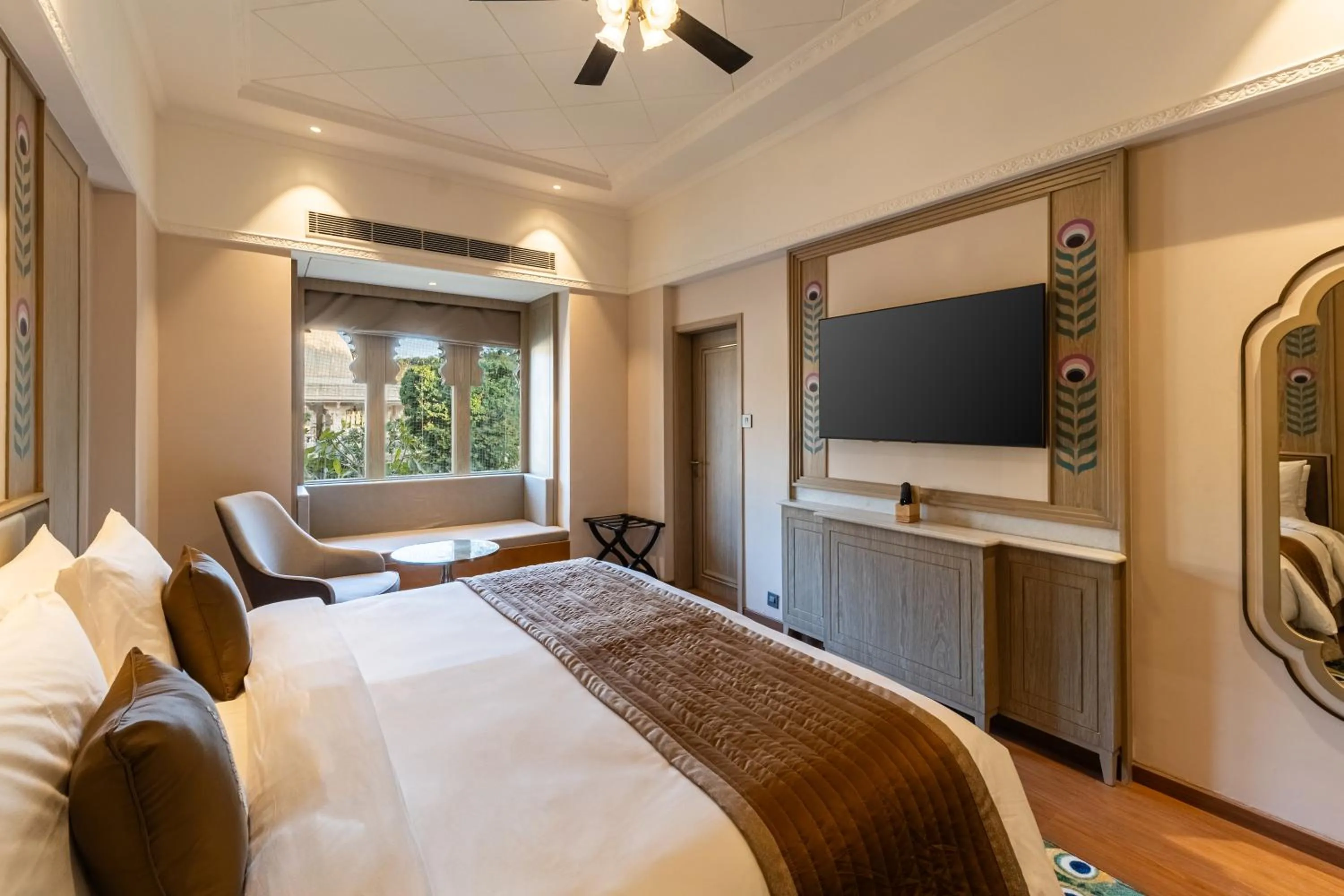 Photo of the whole room, Bed in Wyndham Grand Udaipur Fateh Sagar Lake - Pure Vegetarian Resort