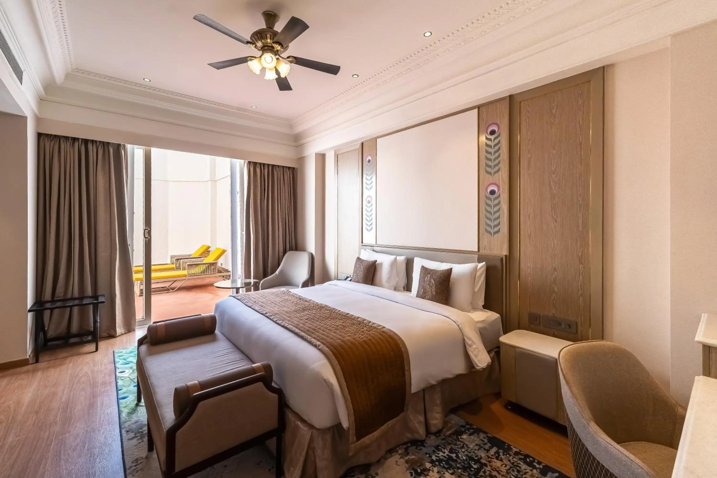 Photo of the whole room, Bed in Wyndham Grand Udaipur Fateh Sagar Lake - Pure Vegetarian Resort