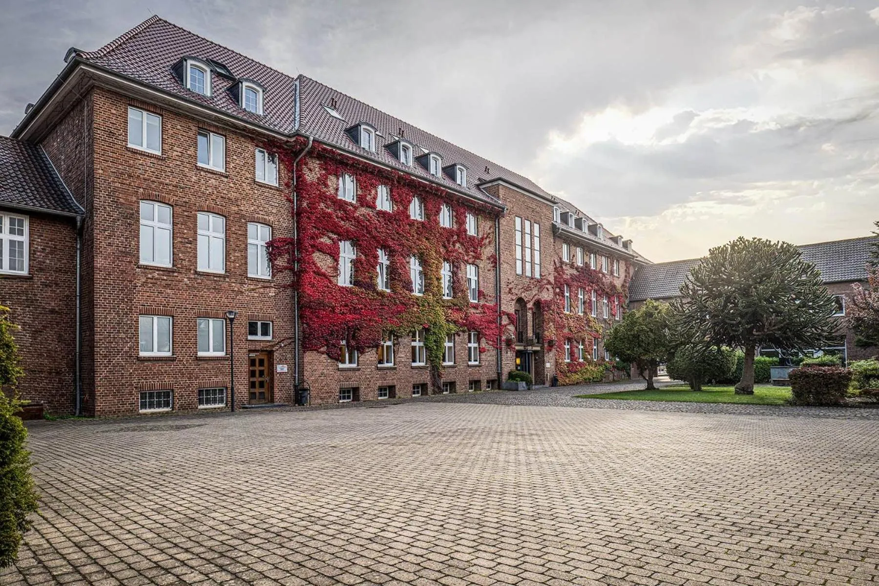 Property building in Haus Overbach