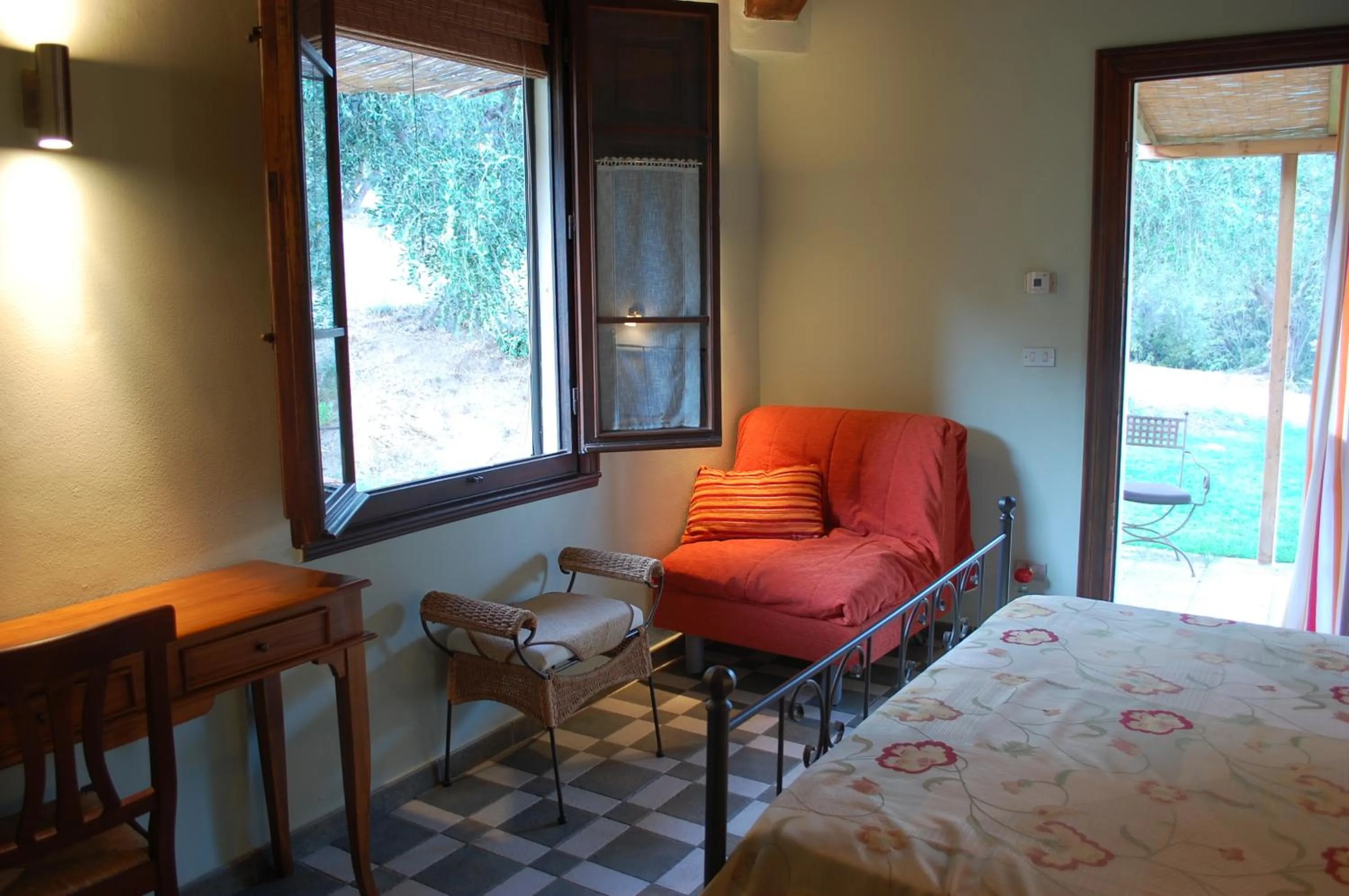 Bedroom, Bed in Il Pino