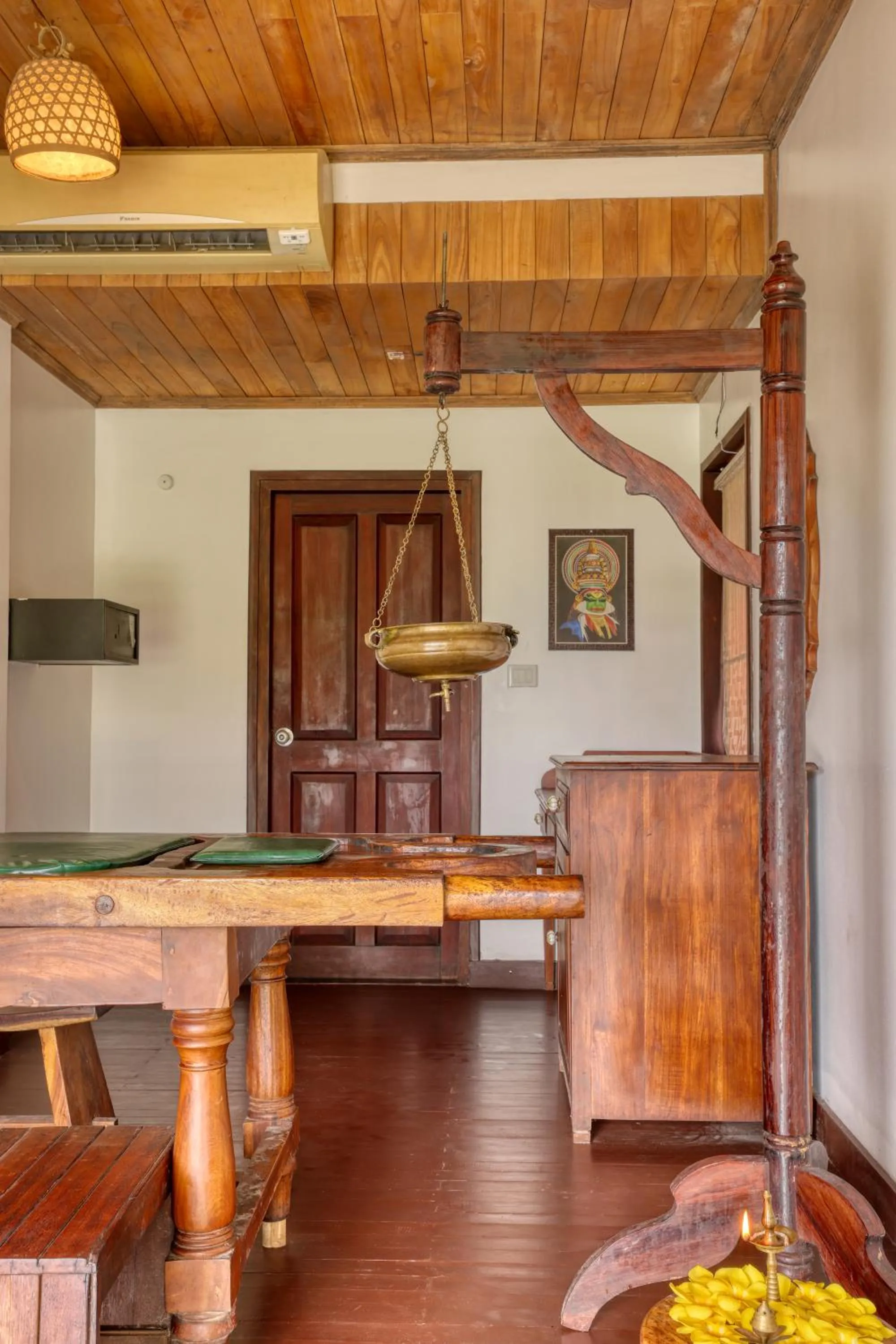 Seating area in Alaya Stays Paloma Backwater Resort