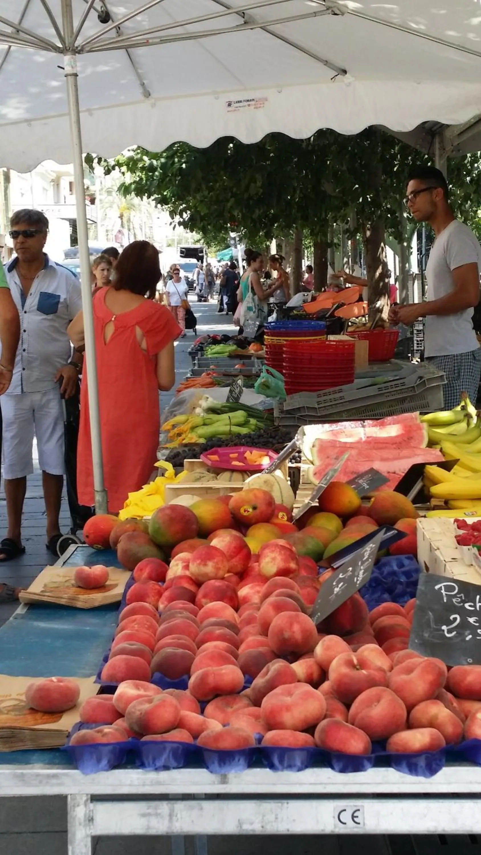 Street view in Hôtel & Appartements Monsigny