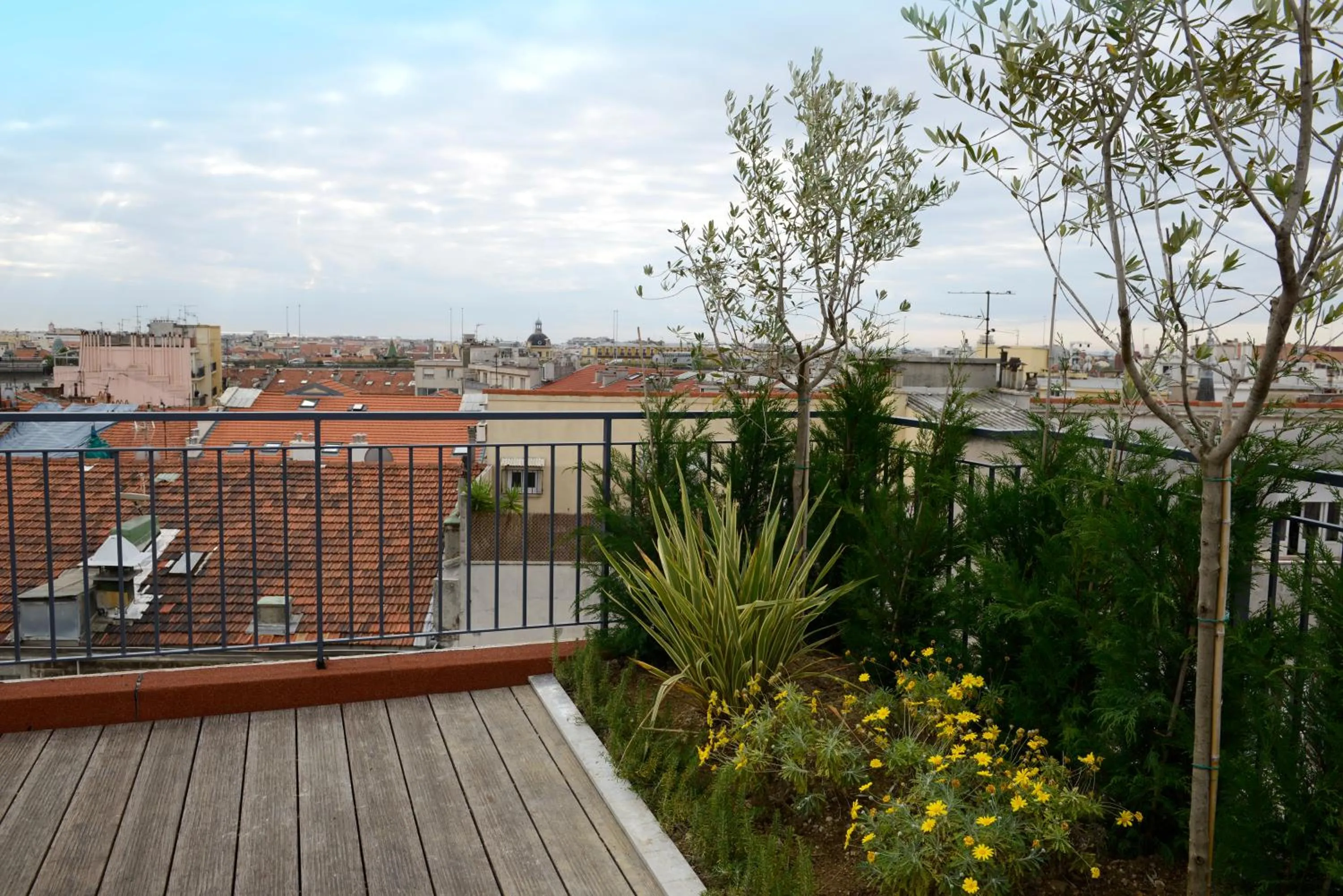 Balcony/Terrace in Hôtel & Appartements Monsigny