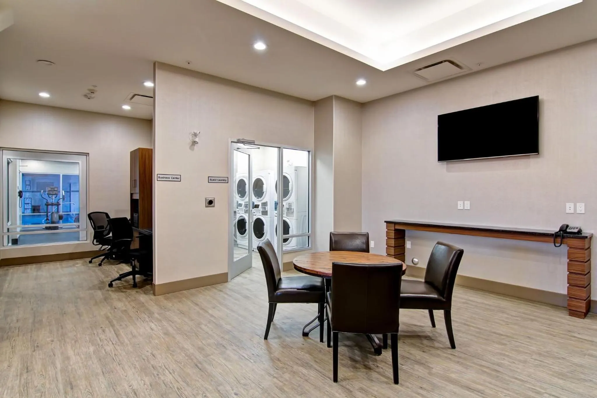 TV and multimedia in Canalta Kindersley