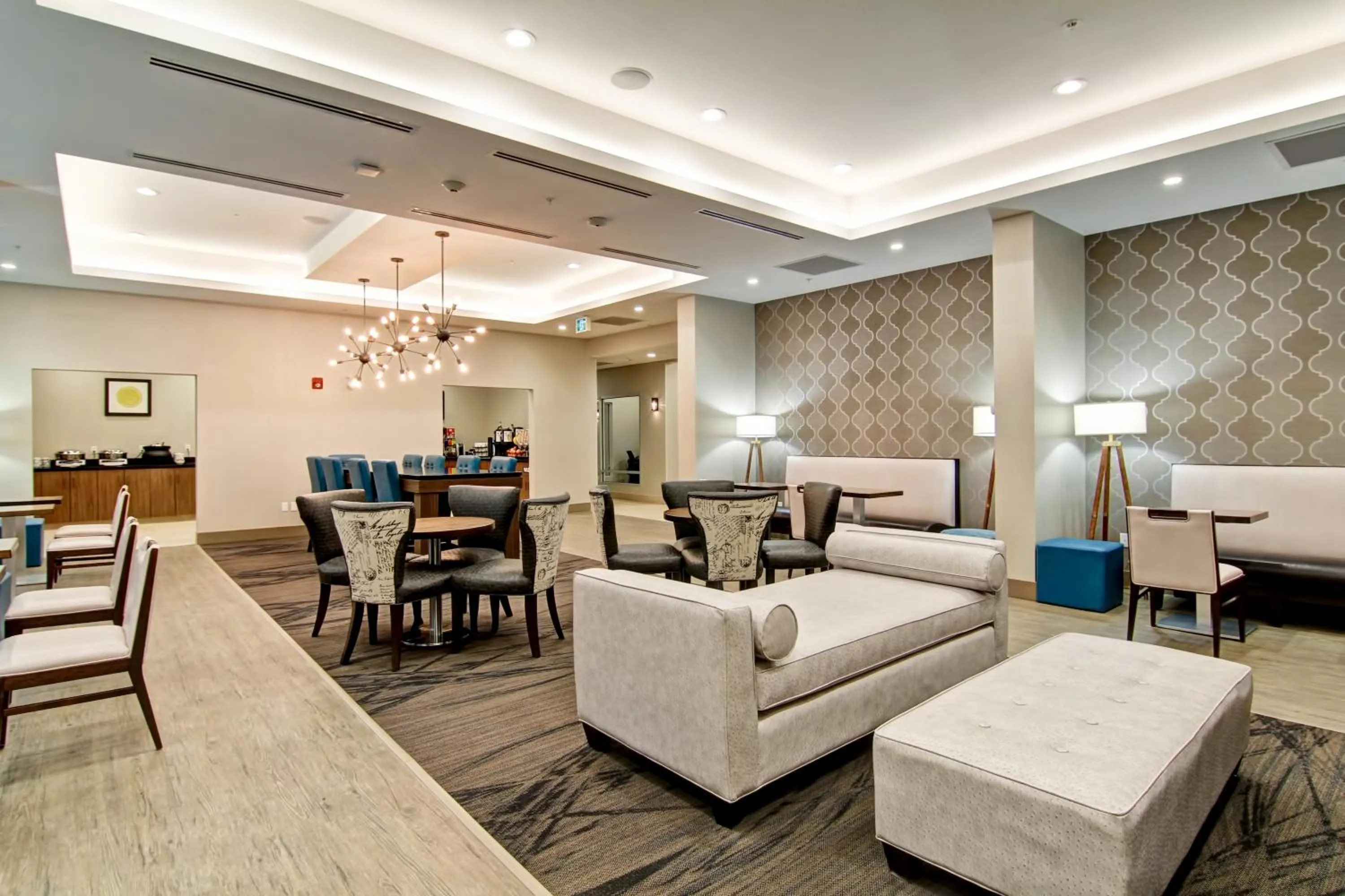 Seating area in Canalta Kindersley