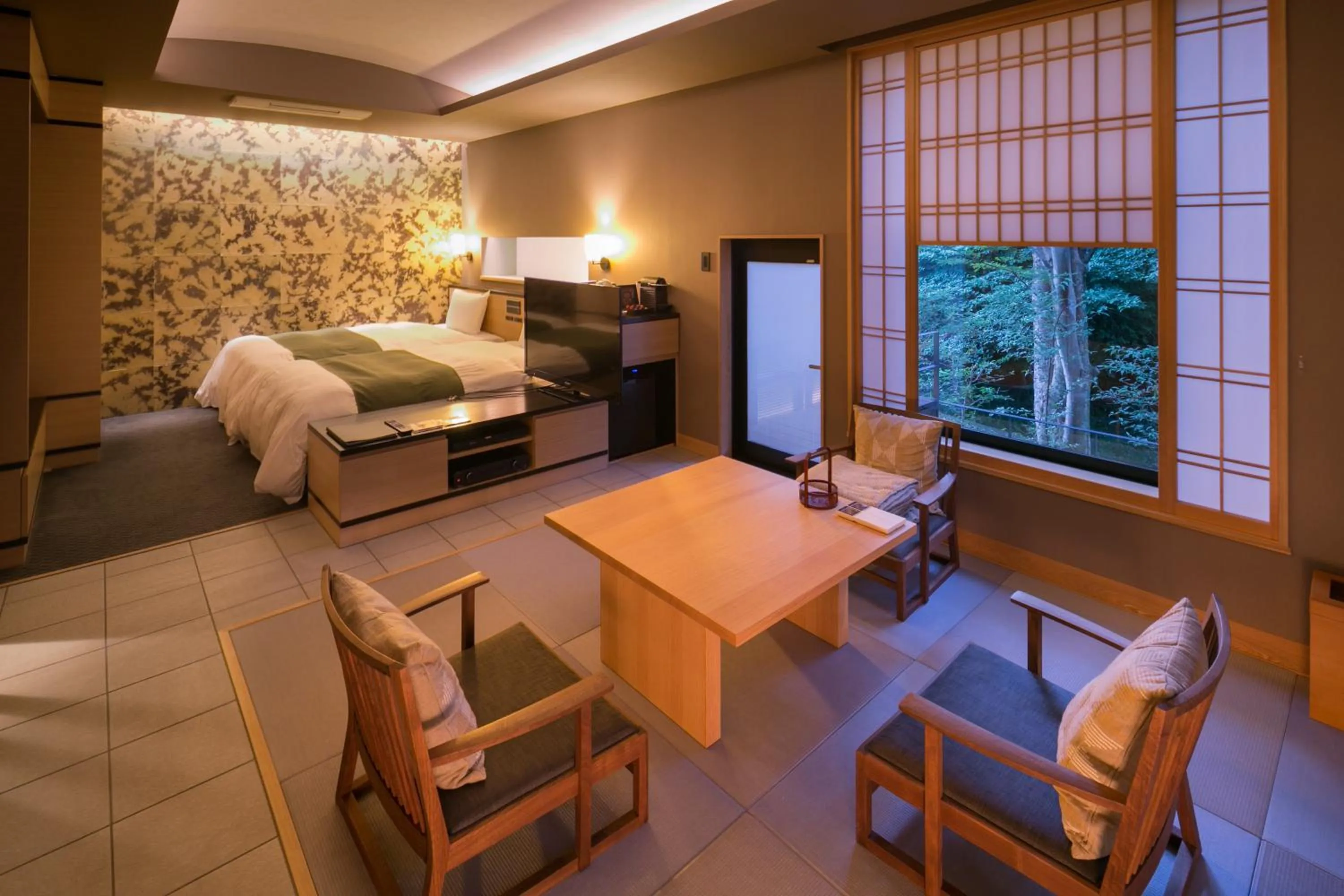 Photo of the whole room, Bed in Ufufu