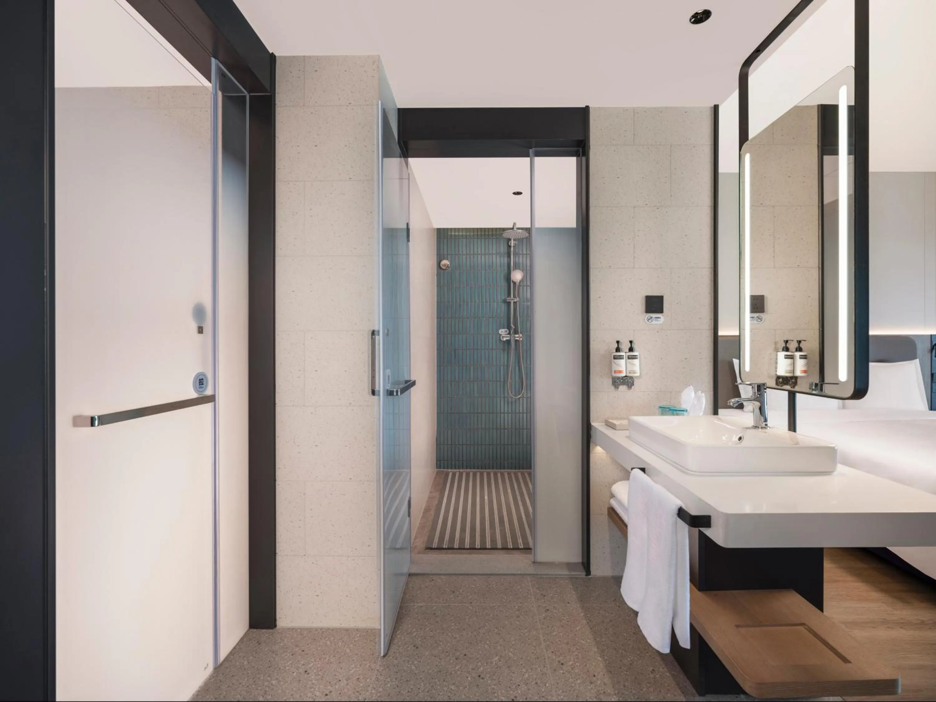 Bathroom in Holiday Inn Express Aksu by IHG