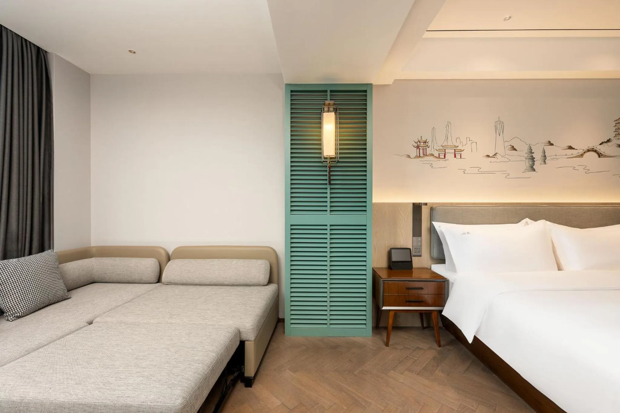 Photo of the whole room, Bed in Holiday Inn Hangzhou West Lake by IHG