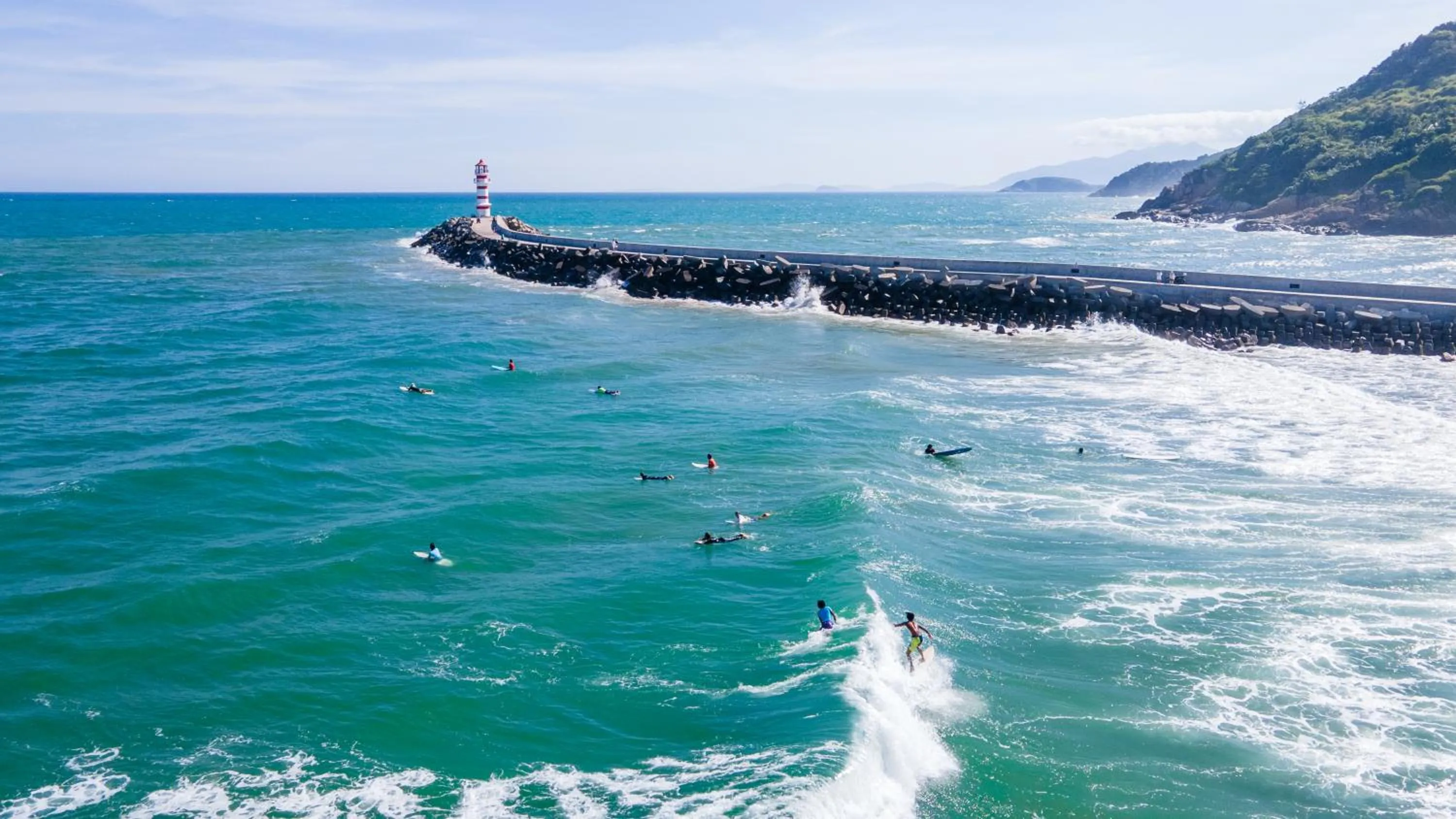 Beach in Holiday Inn Resort Wanning Shenzhou Peninsula by IHG