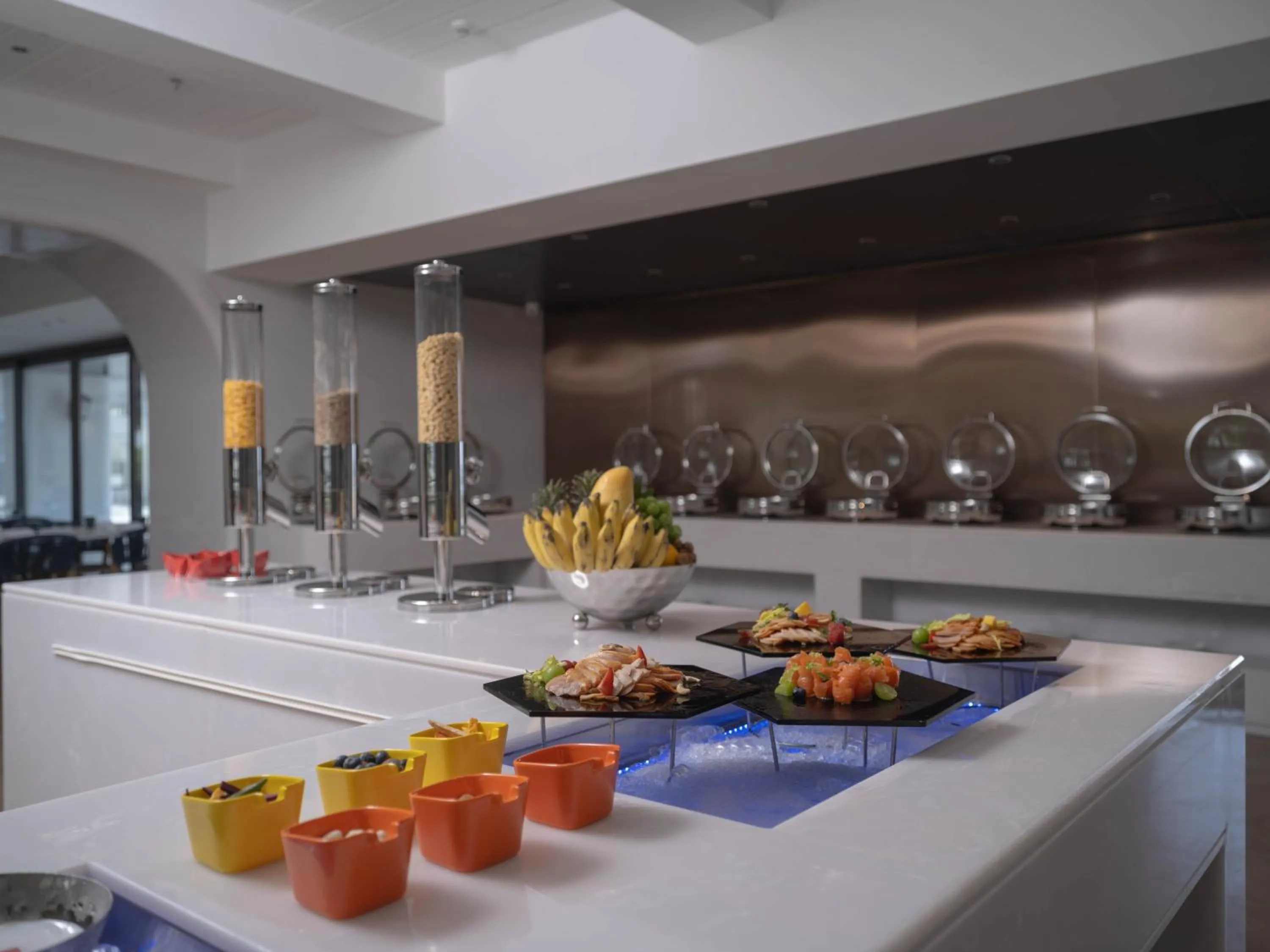 Breakfast in Holiday Inn Resort Wanning Shenzhou Peninsula by IHG