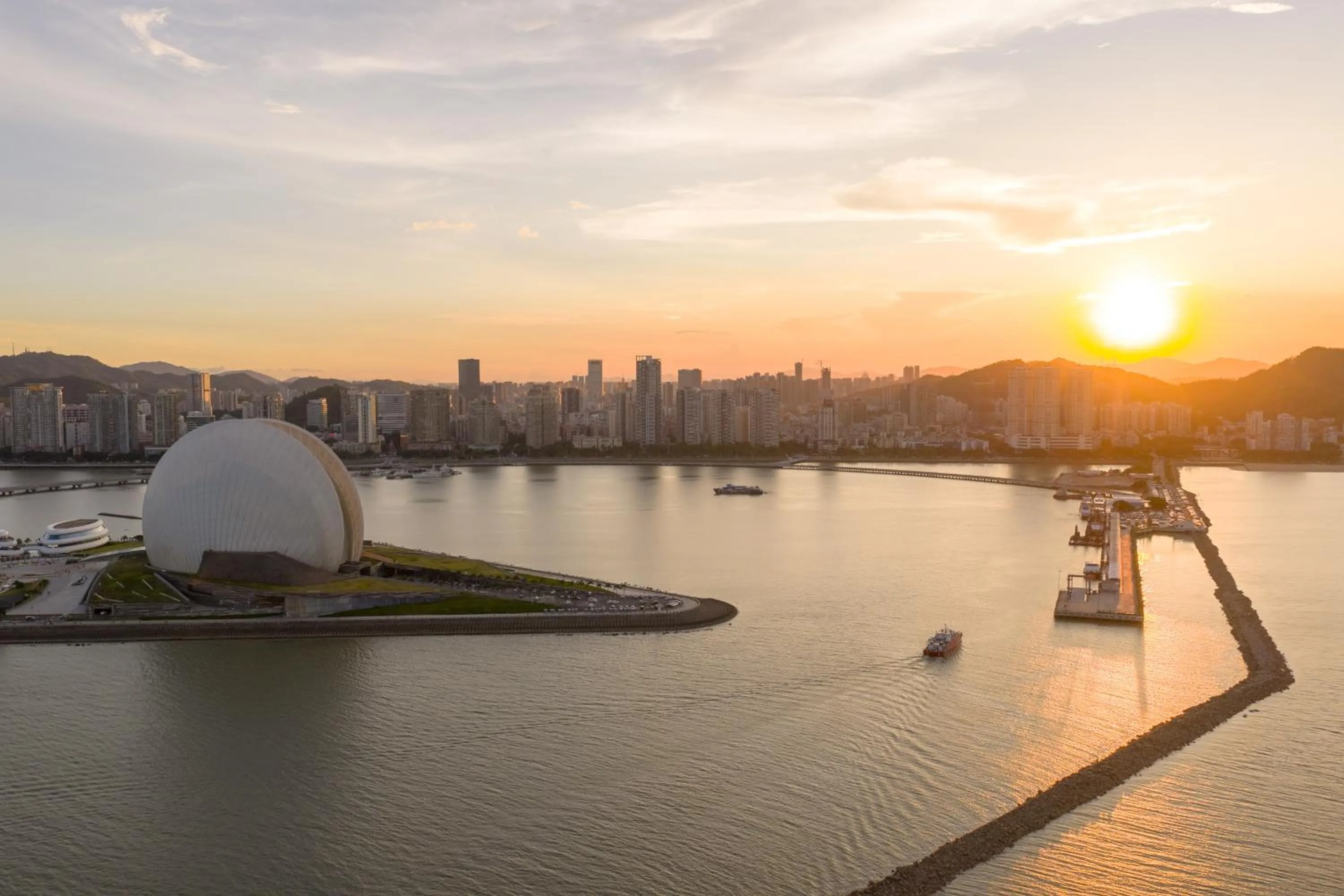 Nearby landmark in Holiday Inn Express Zhuhai Grand Theater by IHG