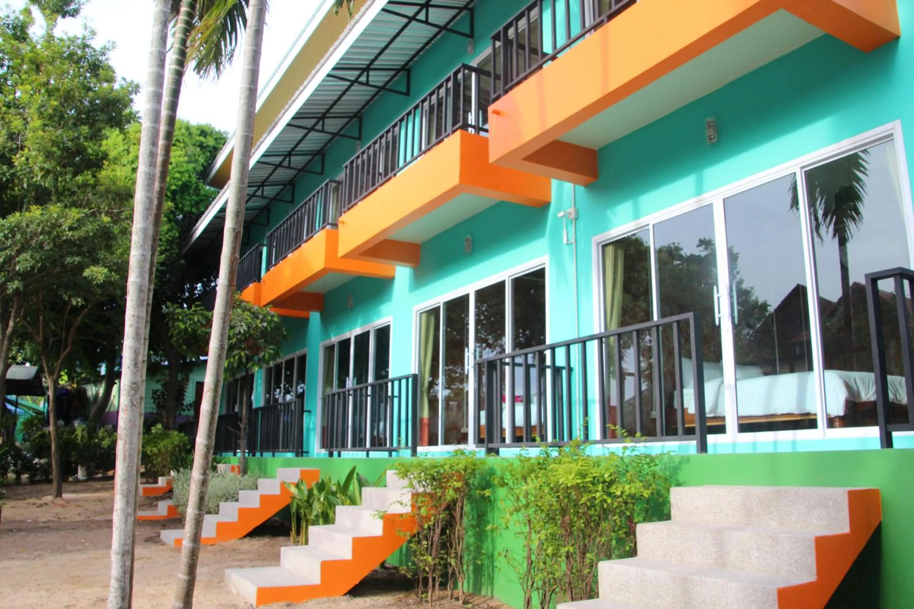 Property building in Samui Poshtel