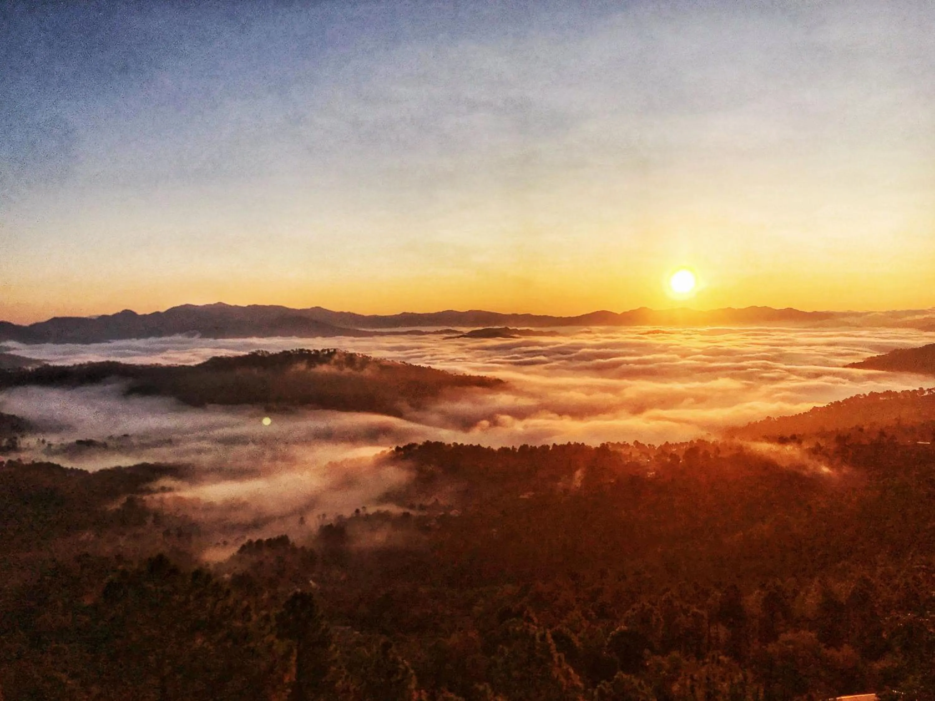 Kasar Rainbow Yoga Retreat