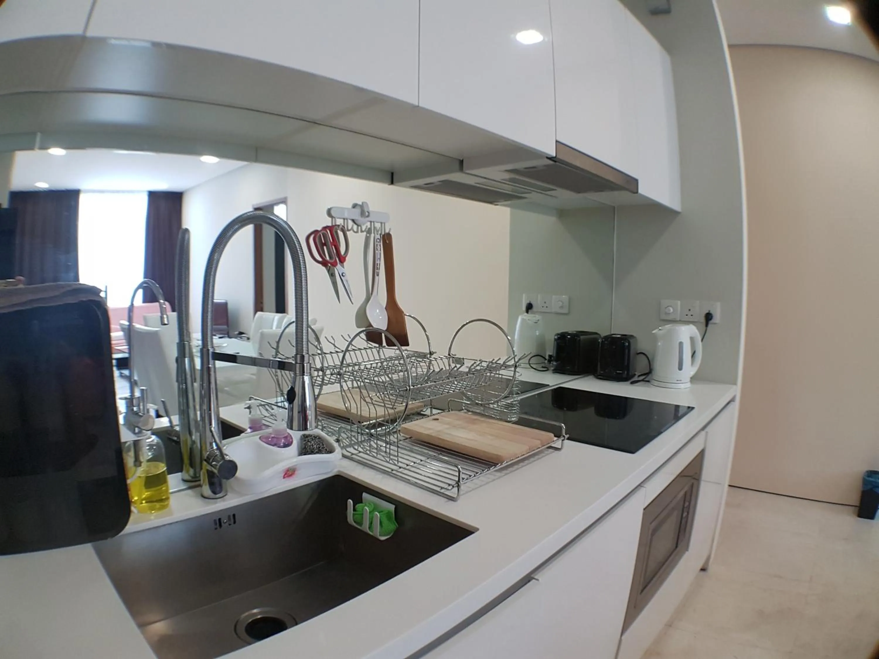 Kitchen or kitchenette in Soho Suites @ KLCC by Luxury Suites Asia